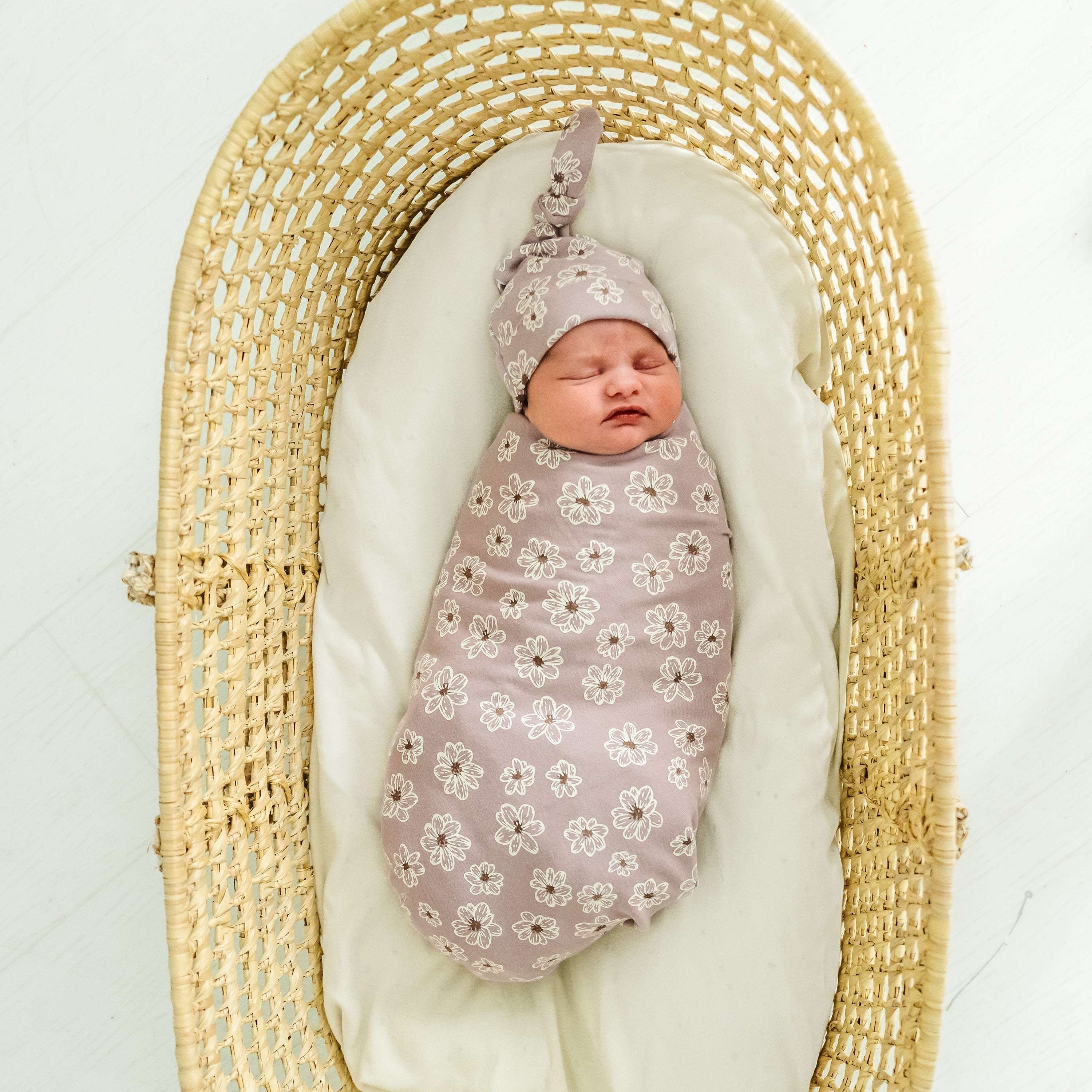 Organic Baby Swaddle Blanket & Hat | Daisies Milk & Baby