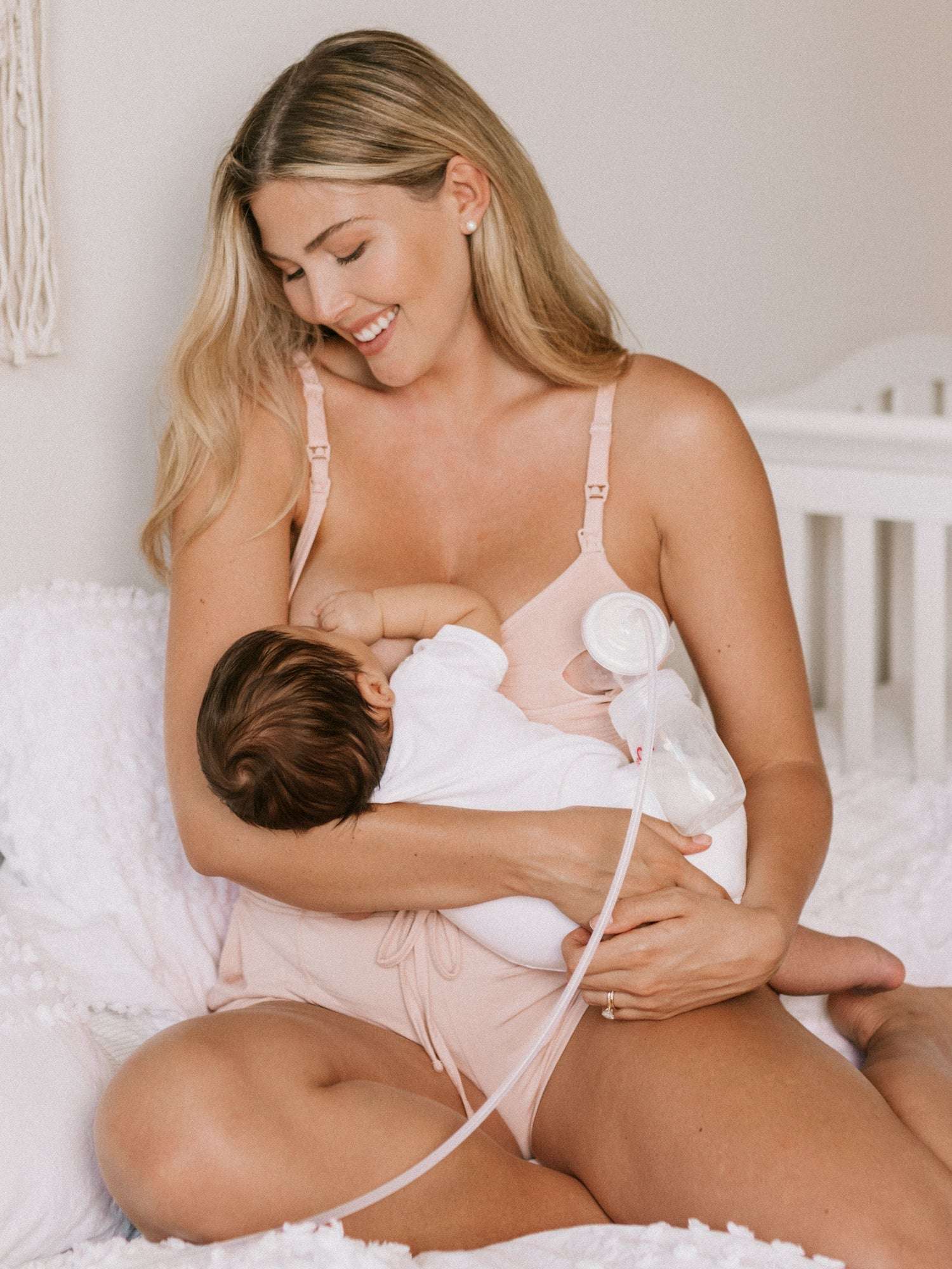 Sublime® Hands-Free Pumping & Nursing Bra | Pink Heather Milk & Baby