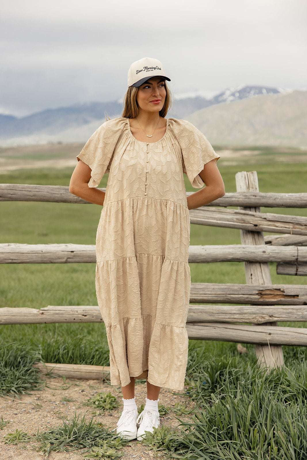 Carried Away Textured Maxi | Nursing Friendly Milk & Baby