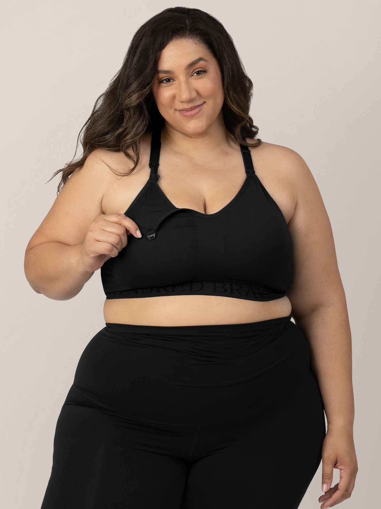 Sublime® Hands-Free Pumping & Nursing Sports Bra | Black | Milk & Baby