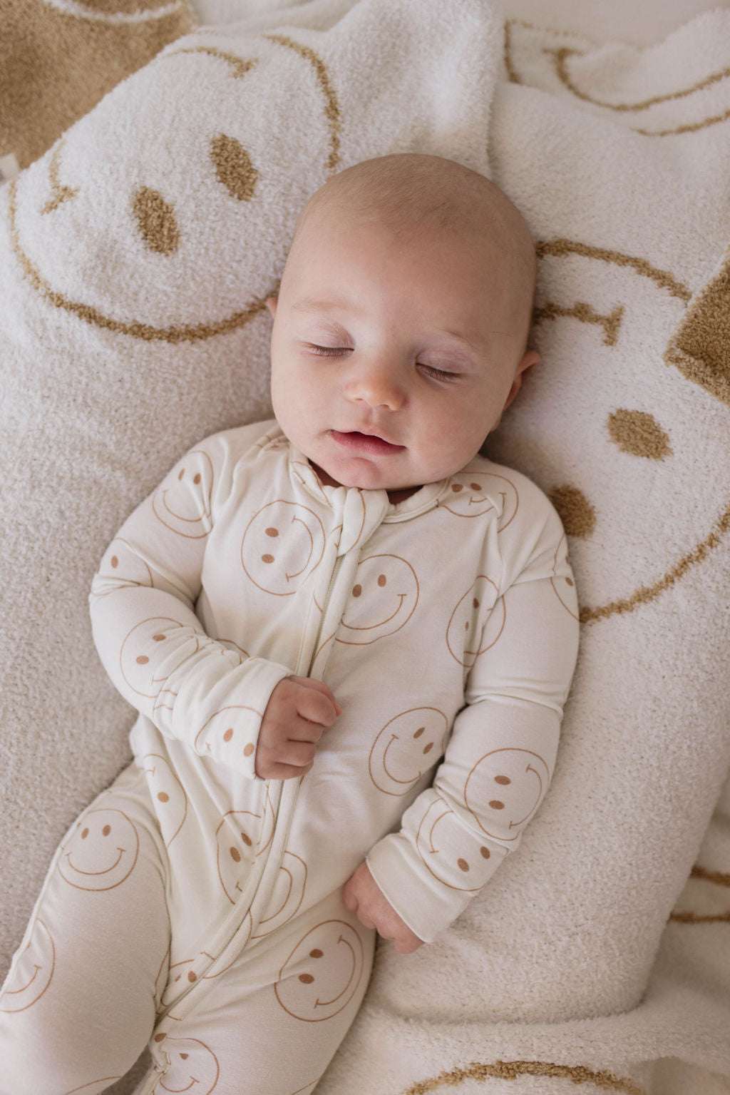 Just Smile | Bamboo Zip Pajamas Milk & Baby