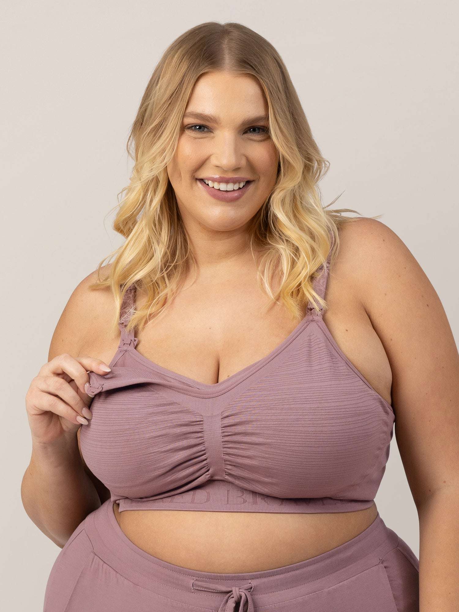 Sublime® Hands-Free Pumping & Nursing Bra | Twilight Milk & Baby