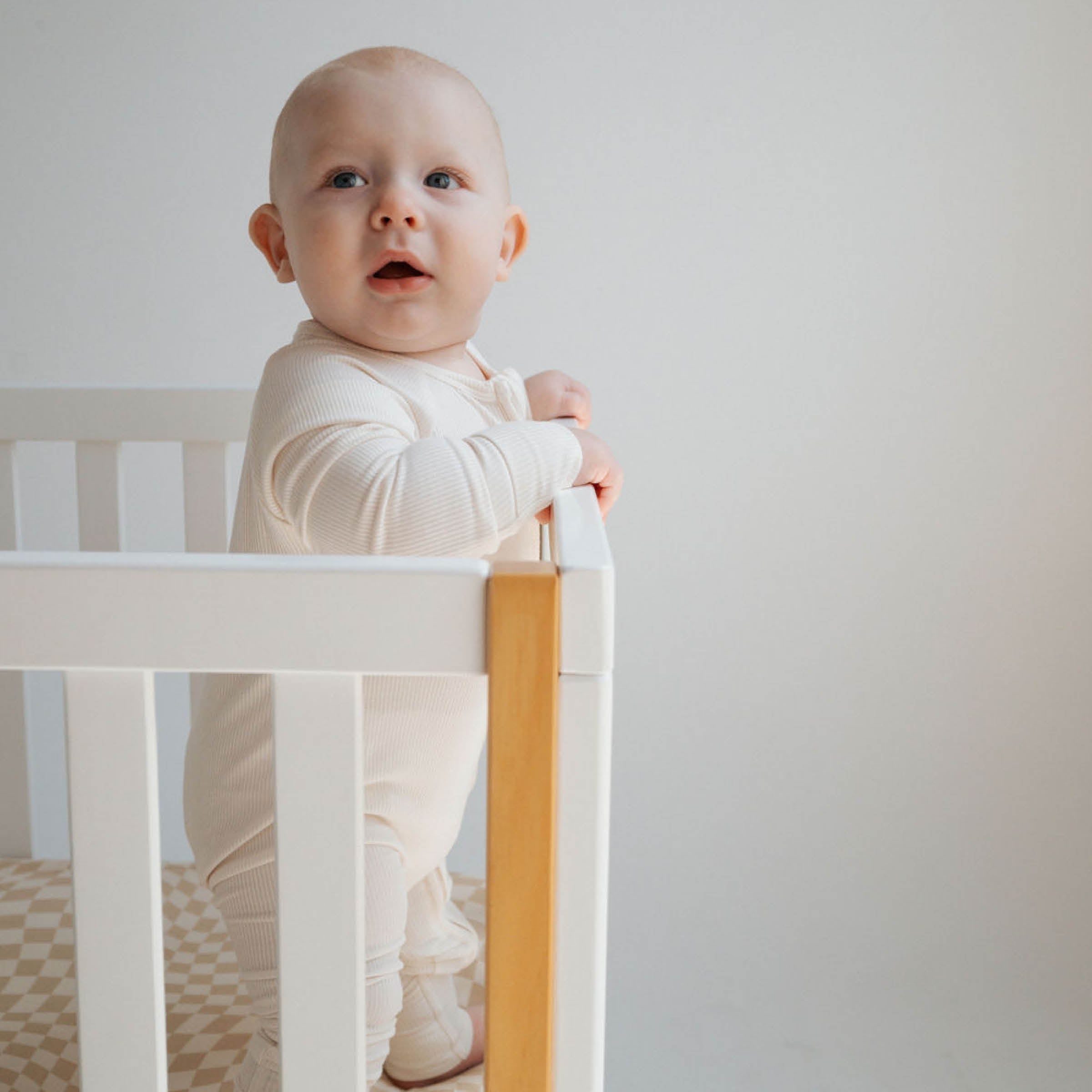 Ivory Ribbed | Bamboo Zip Romper Milk & Baby