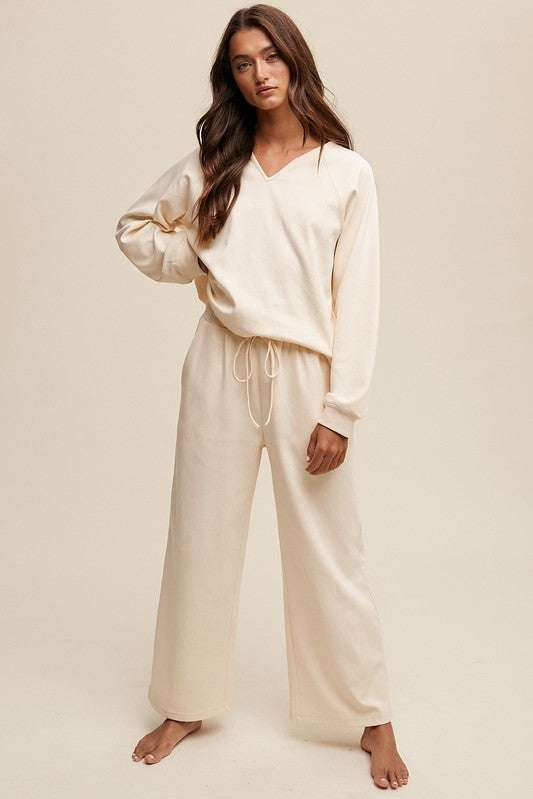 V-neck Sweatshirt and Pants Set Milk & Baby