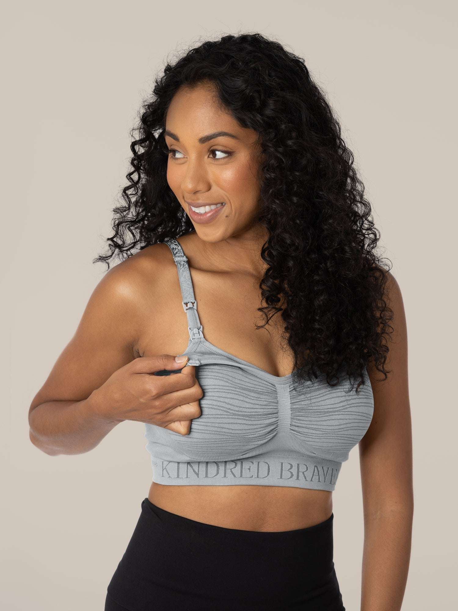 Sublime® Hands-Free Pumping & Nursing Bra | Grey Milk & Baby