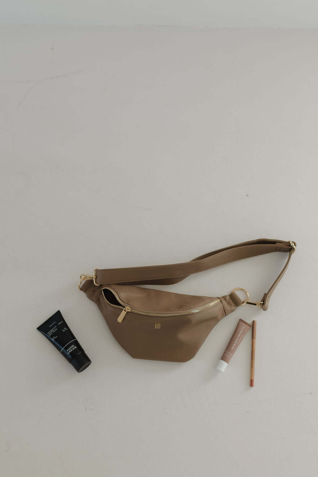 ff Belt Bag | Taupe | Milk & Baby