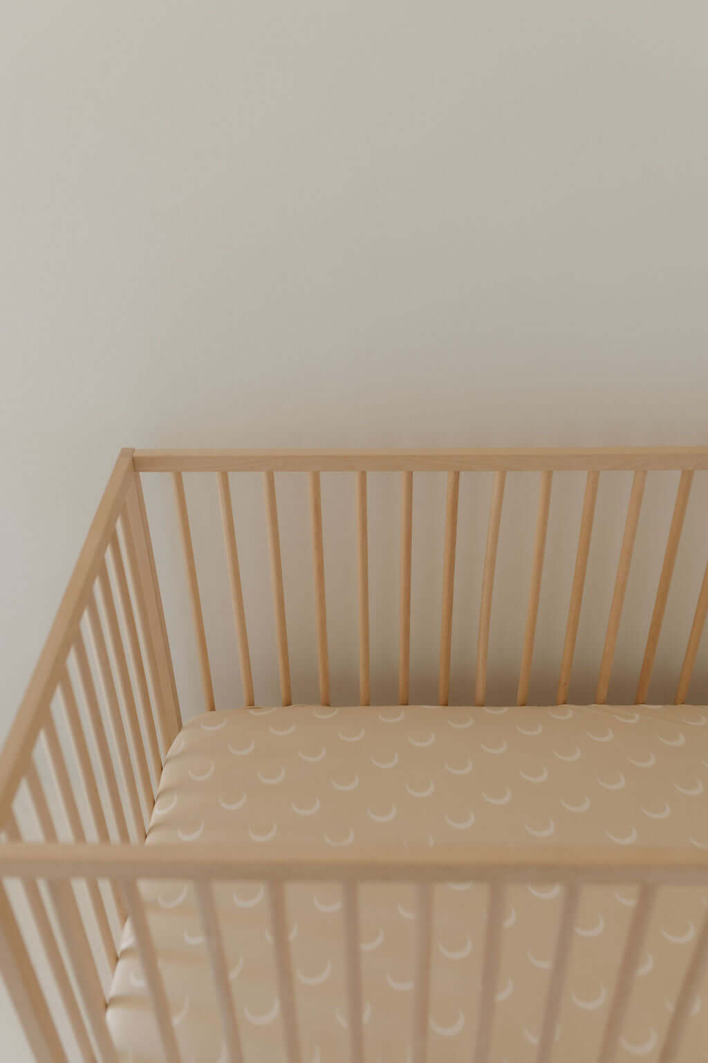 Luna | Bamboo Crib Sheet | Milk & Baby