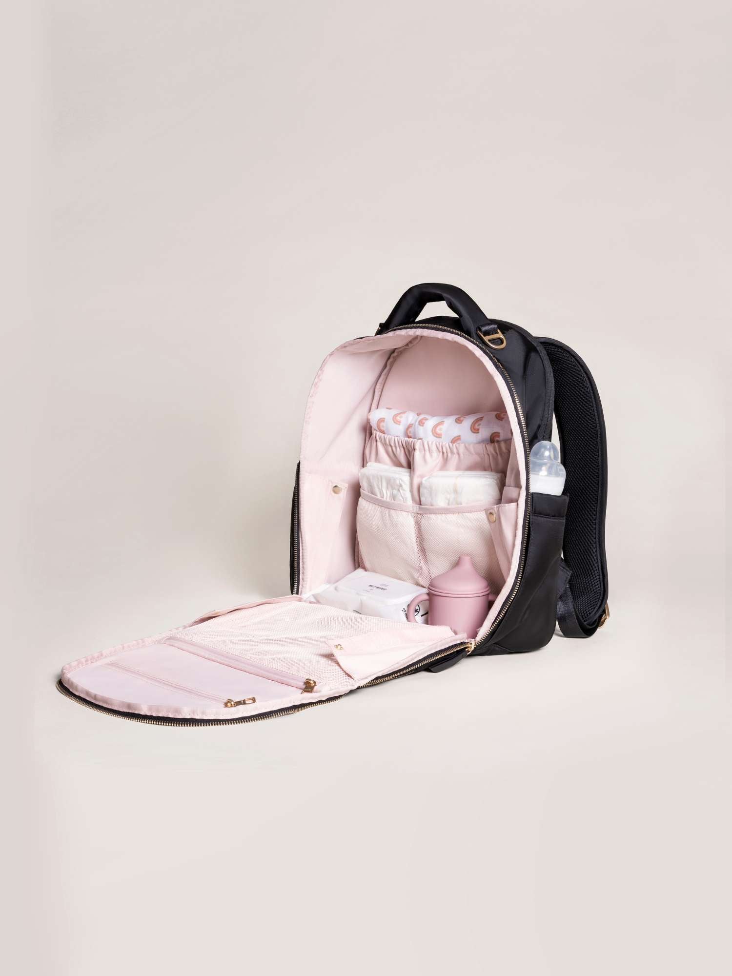 Classic Diaper Backpack | Black Milk & Baby