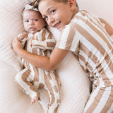 Kal Stripe | Bamboo Zip Pajamas Milk & Baby