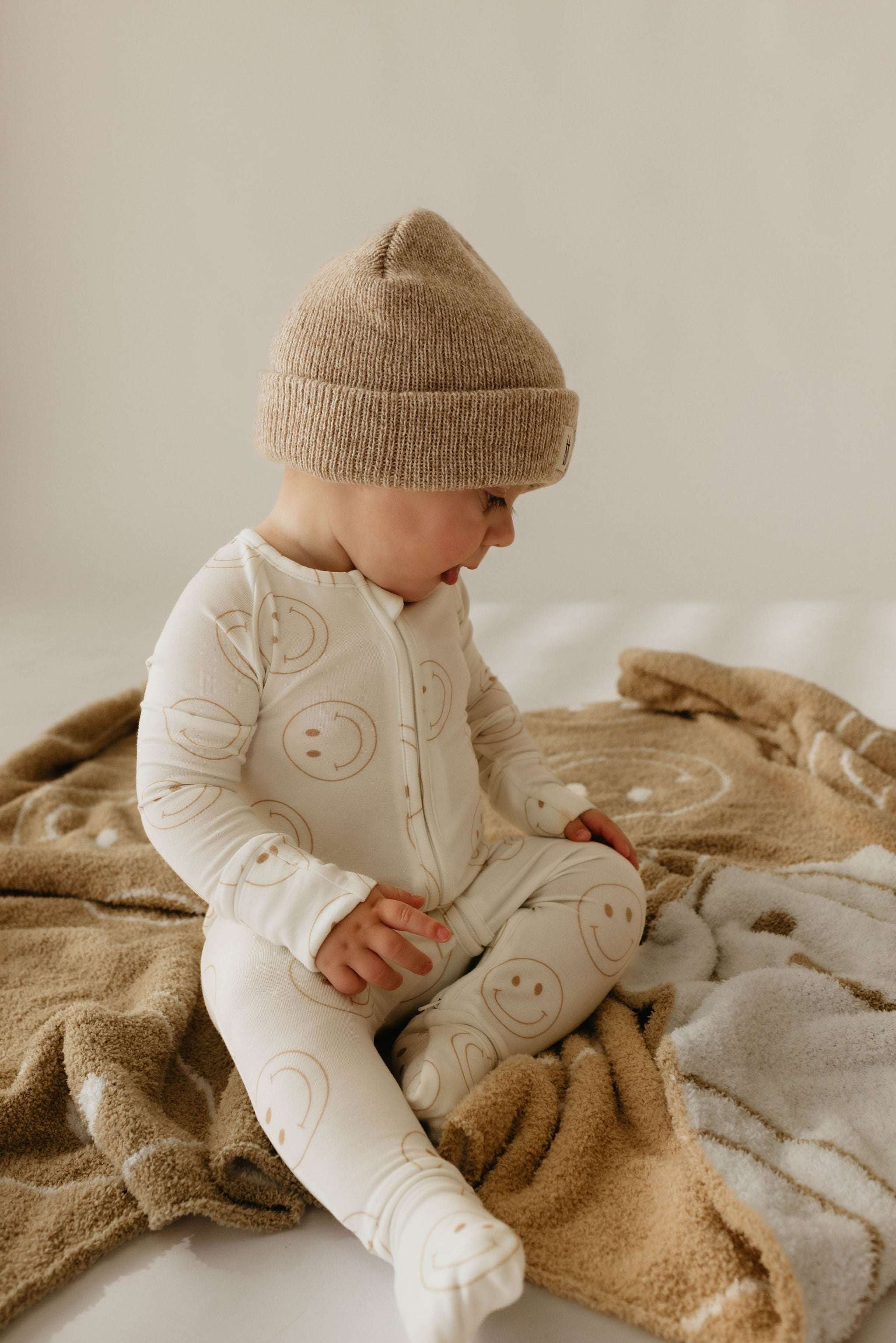 Just Smile | Bamboo Zip Pajamas Milk & Baby