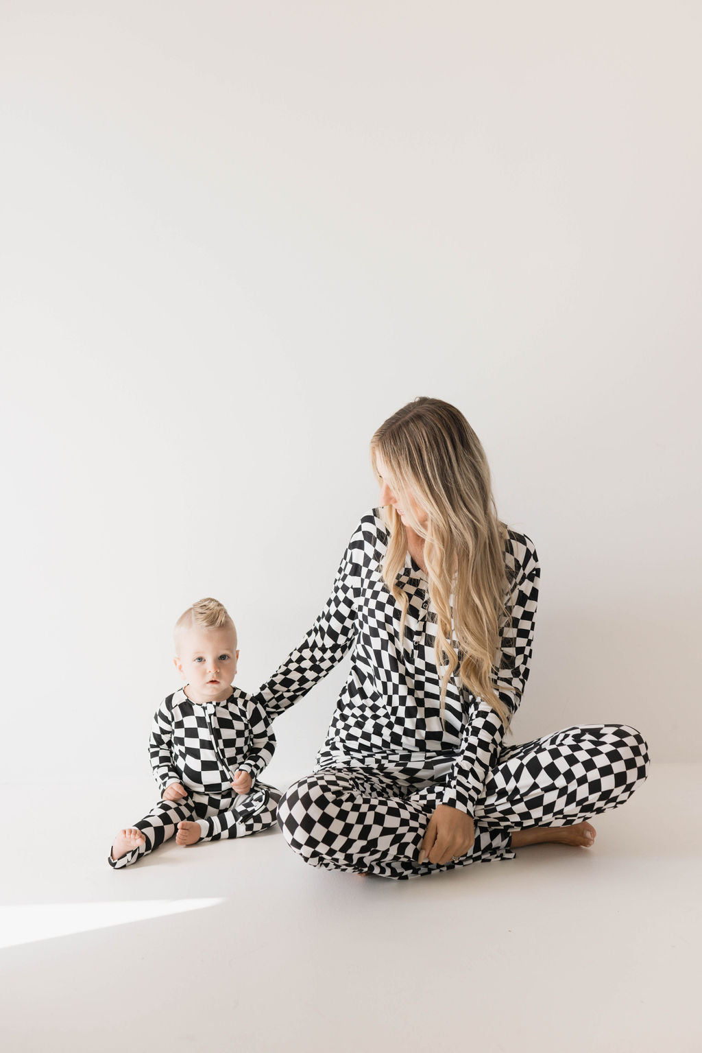 Black & White Wavy Checkerboard | Women's Bamboo Pajamas | Milk & Baby