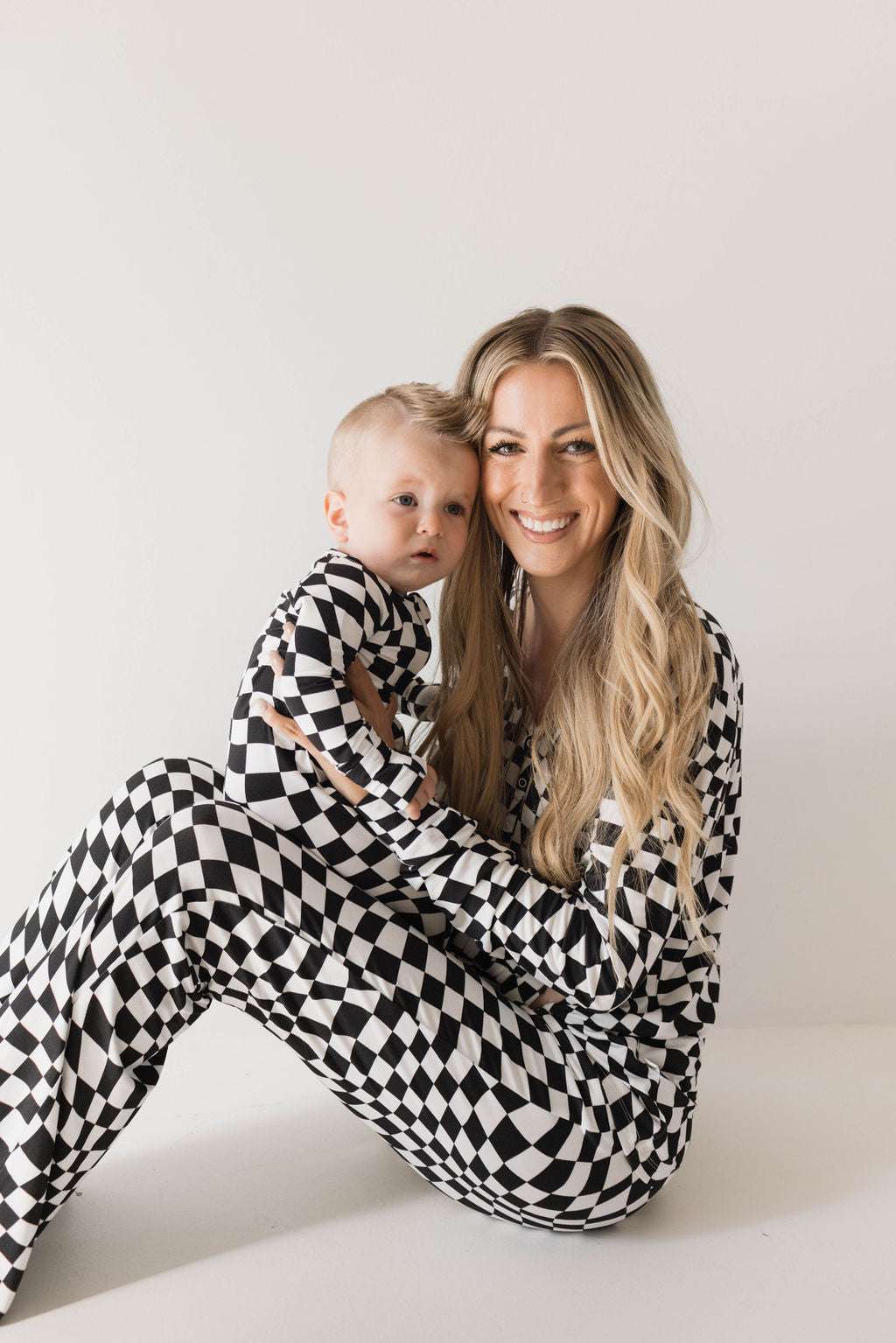 Black & White Wavy Checkerboard | Bamboo Zip Pajamas | Milk & Baby