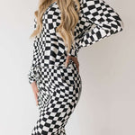 Black & White Wavy Checkerboard | Milk & Baby