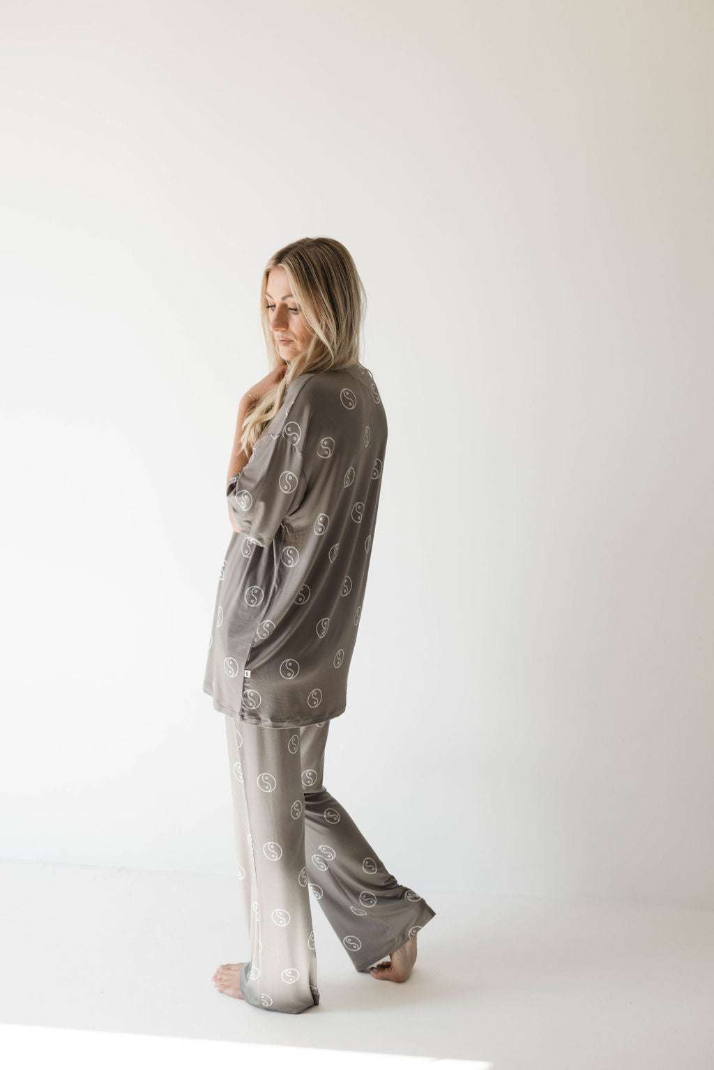 Sage Yin Yang | Short Sleeve Women's Bamboo Pajamas | Milk & Baby 