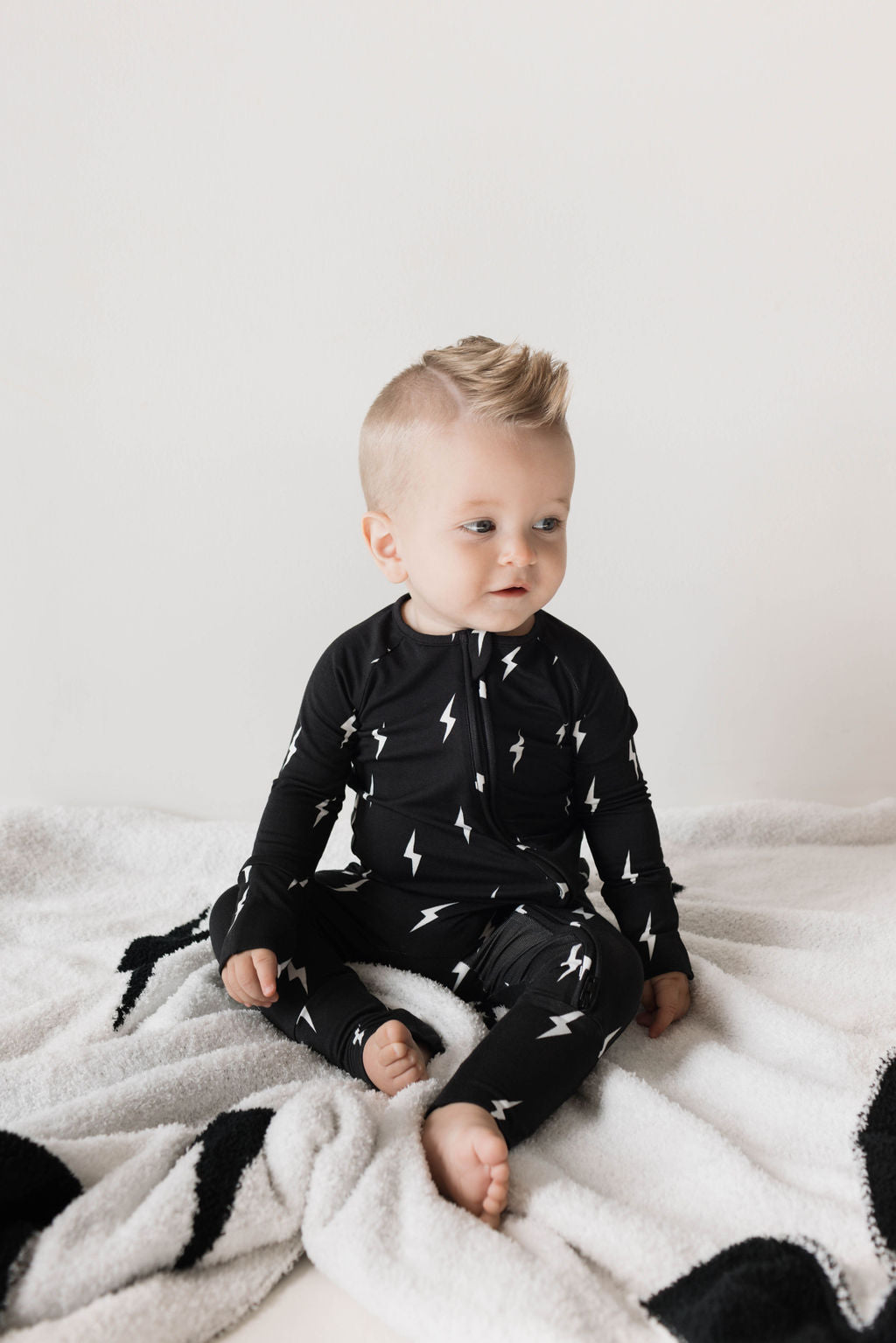 Midnight Lightning Bolt | Bamboo Zip Pajamas | Milk & Baby