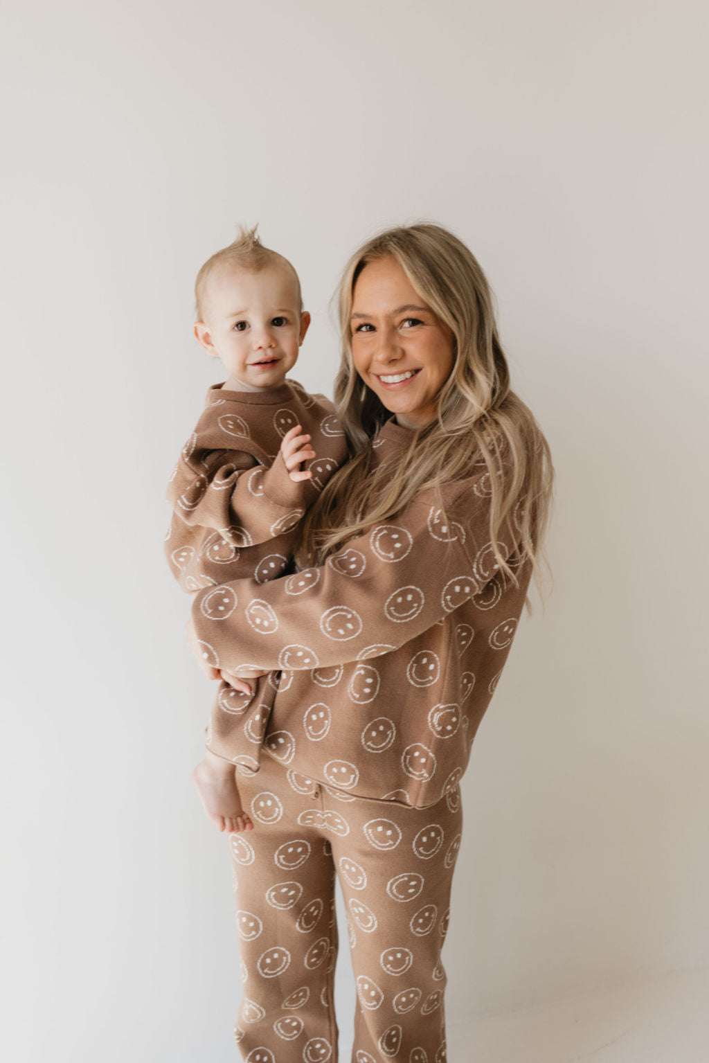 Just Smile Tan | Women's Knit Pant Set Milk & Baby