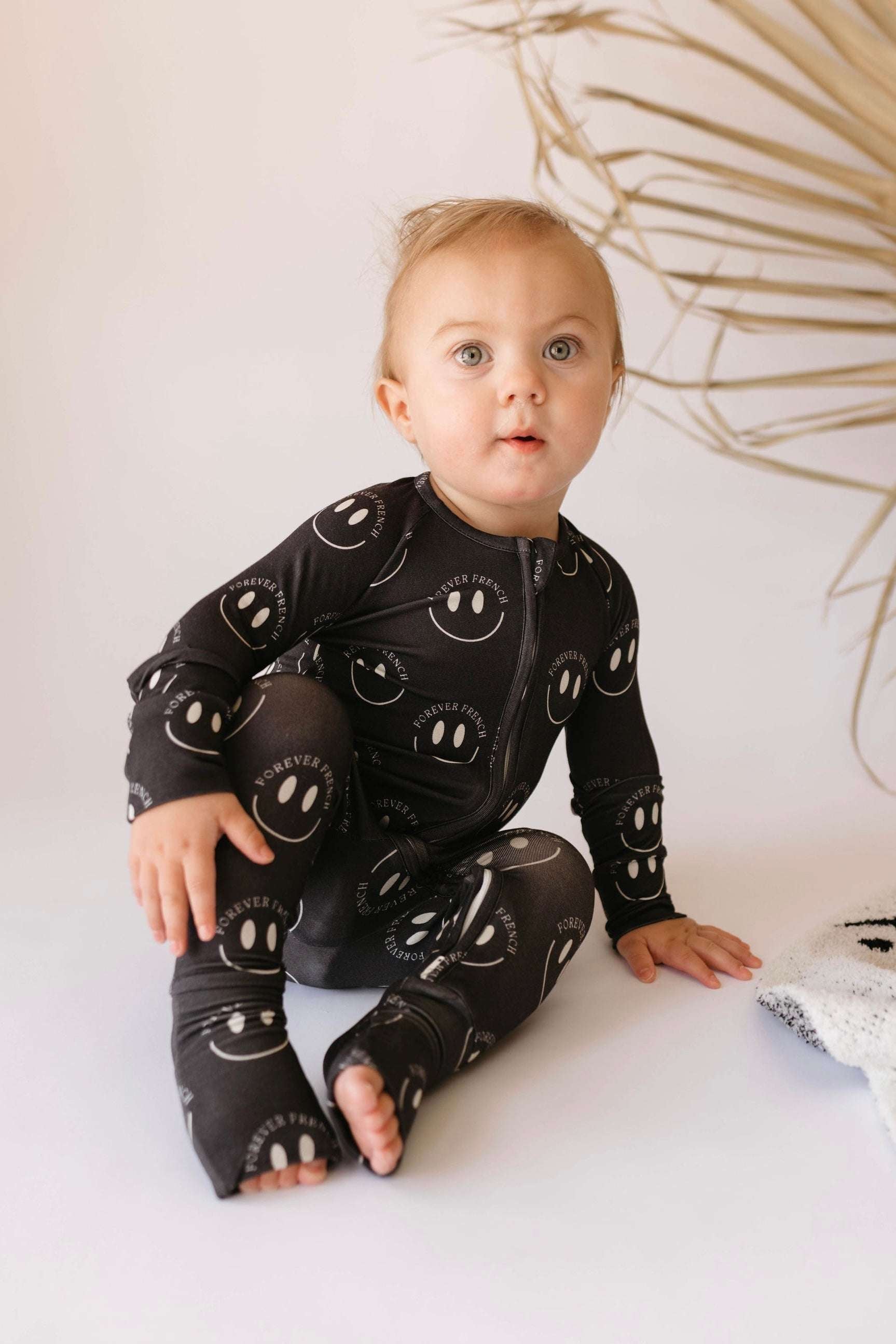 Charcoal & White FF Smile | Bamboo Zip Pajama Milk & Baby