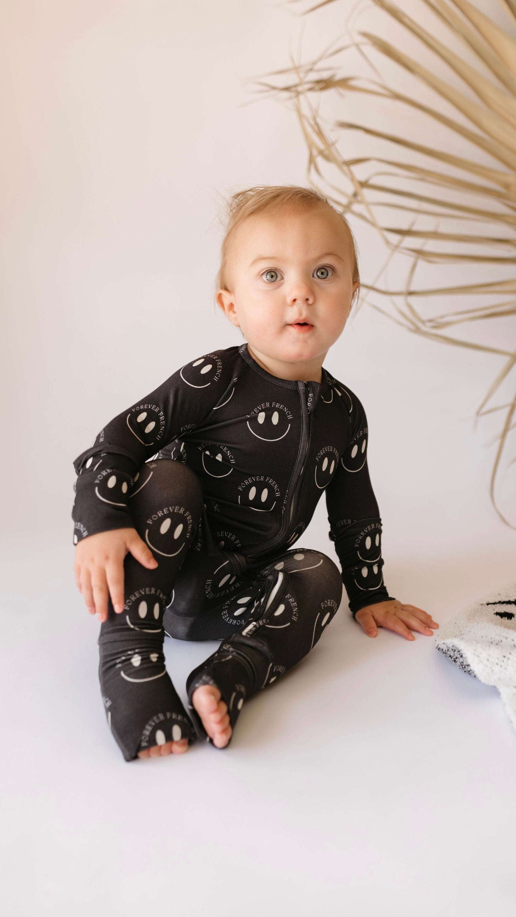 Charcoal & White FF Smile | Bamboo Zip Pajama Milk & Baby