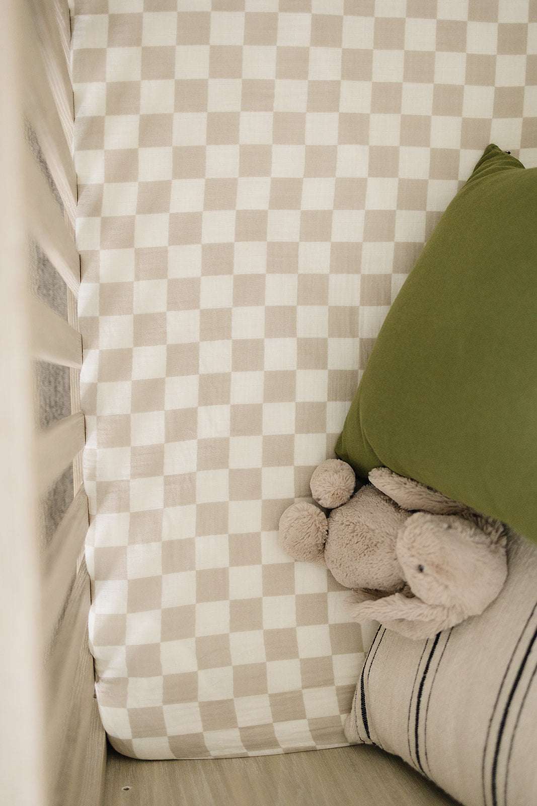 Taupe Checkered Muslin Crib Sheet Milk & Baby