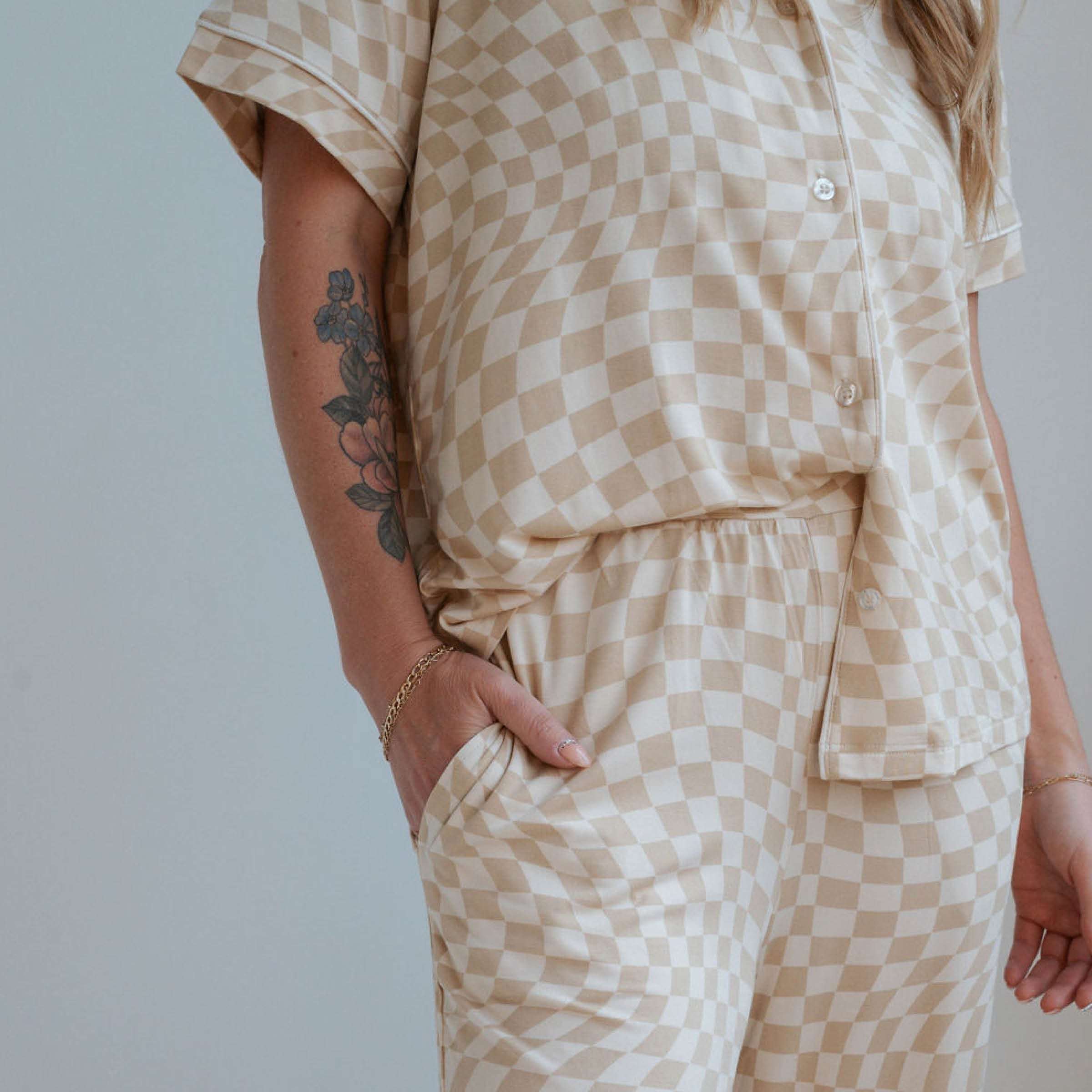 Wavy Checker | Women's Flare Set Milk & Baby