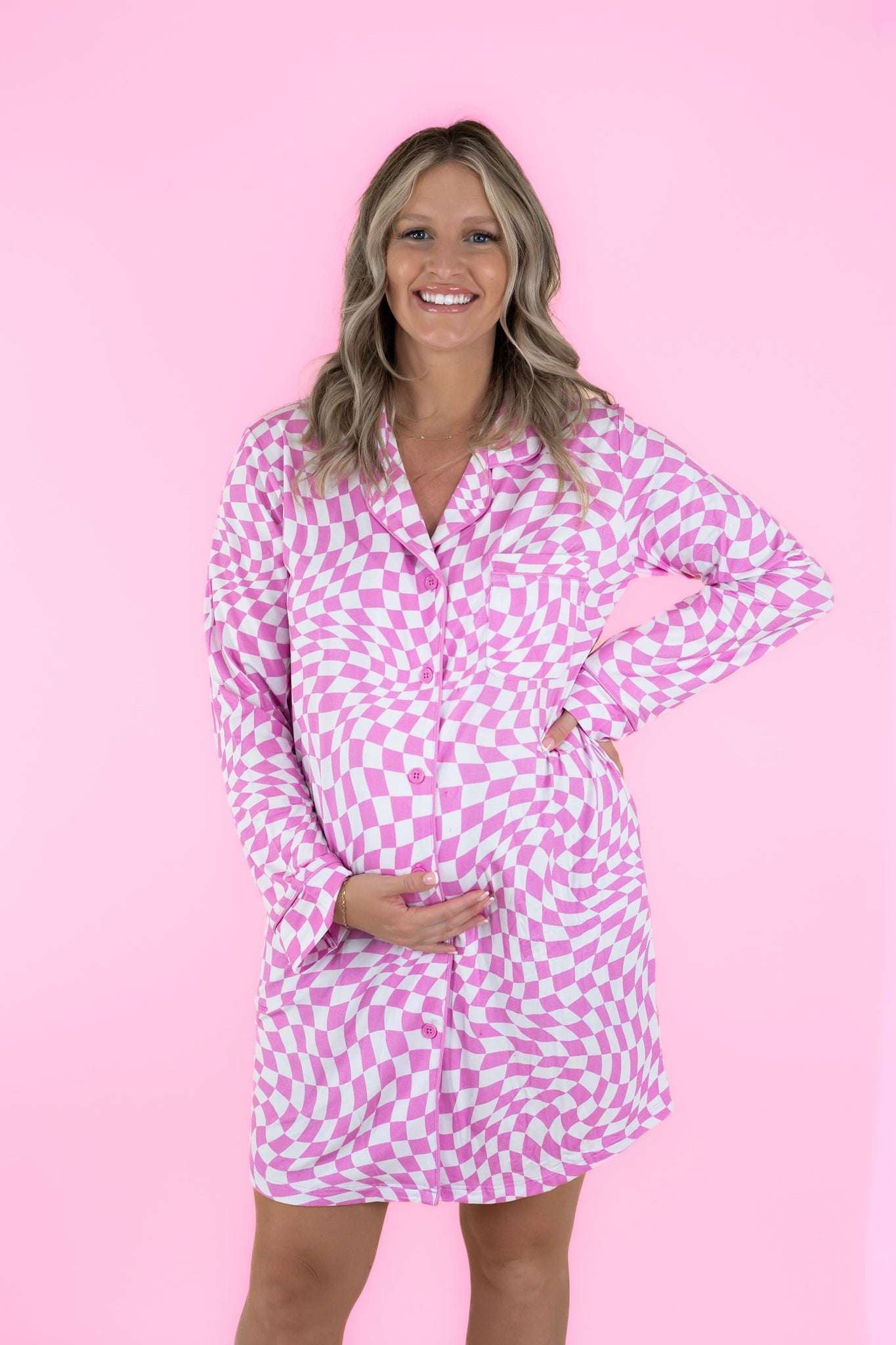 Bubblegum Wavy Checkers Women's Dream Gown Milk & Baby