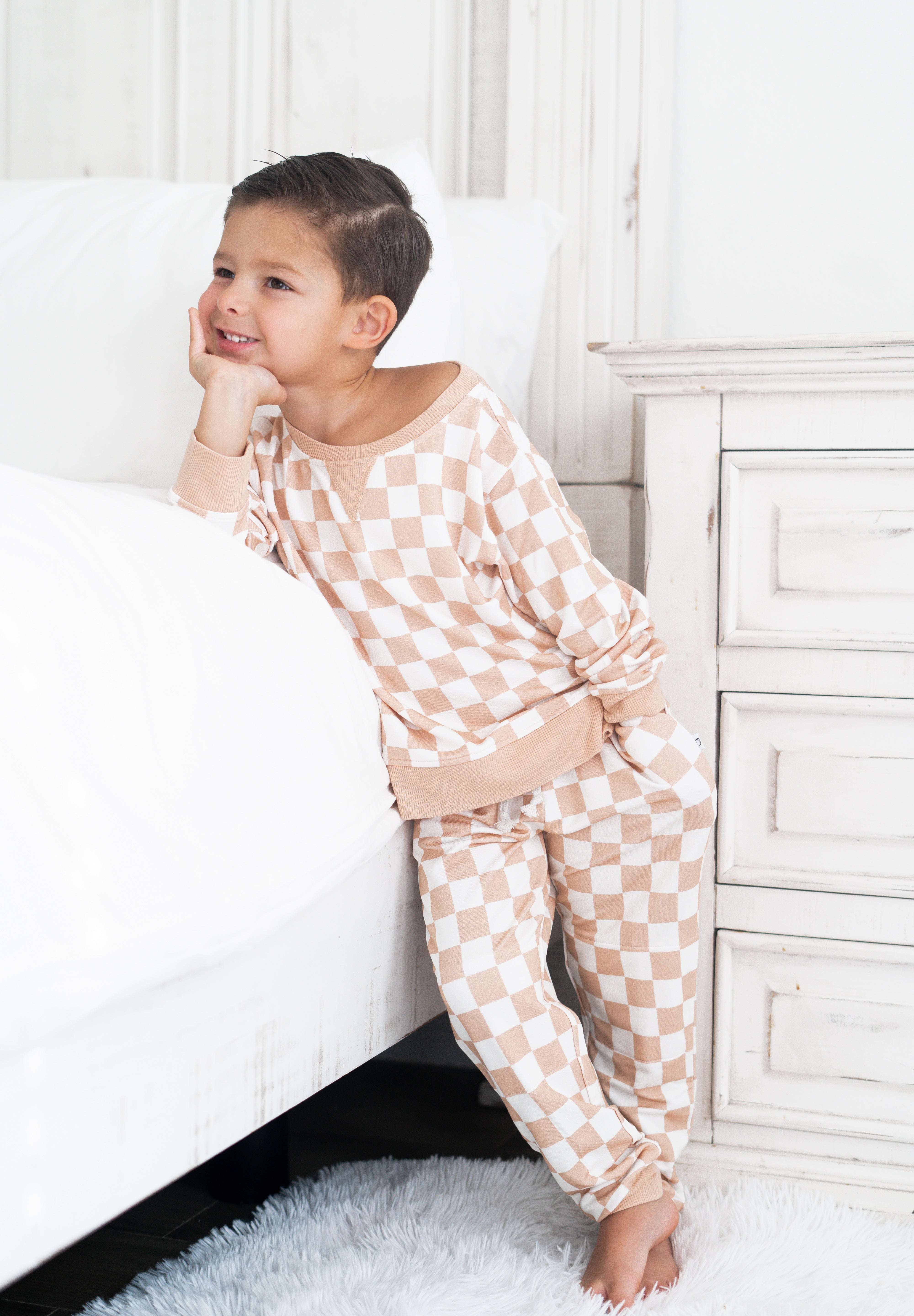 Sandy Checkers Dream Pullover Milk & Baby