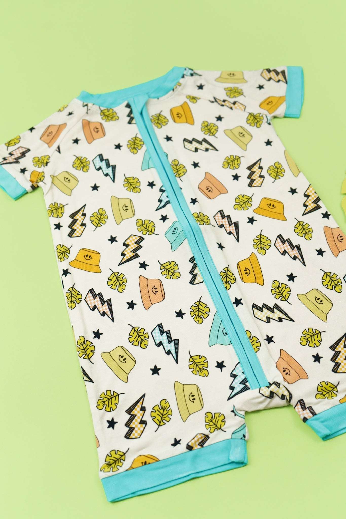 Bolting to the Beach Dream Shortie Milk & Baby