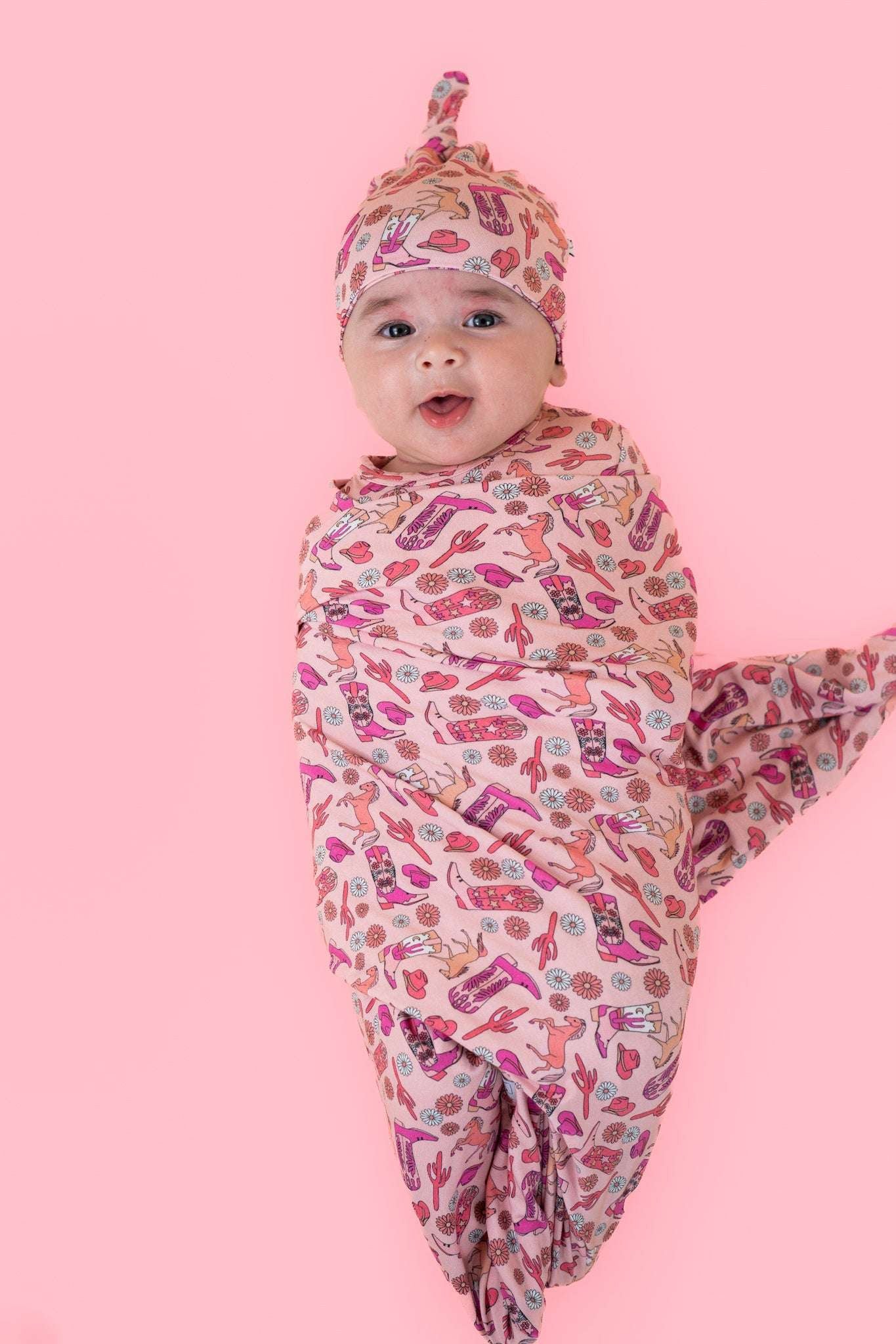 Stay Wild Cowgirl Swaddle & Beanie set Milk & Baby