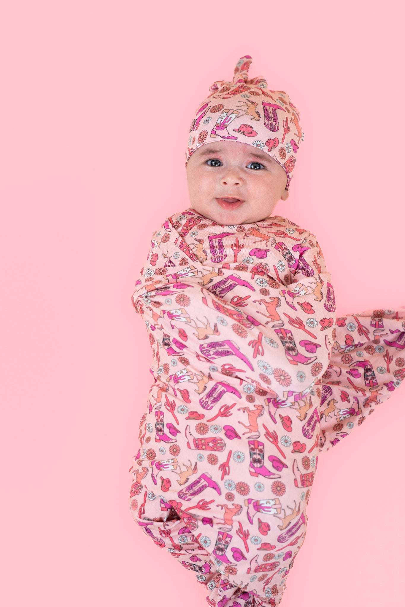 Stay Wild Cowgirl Swaddle & Beanie set Milk & Baby