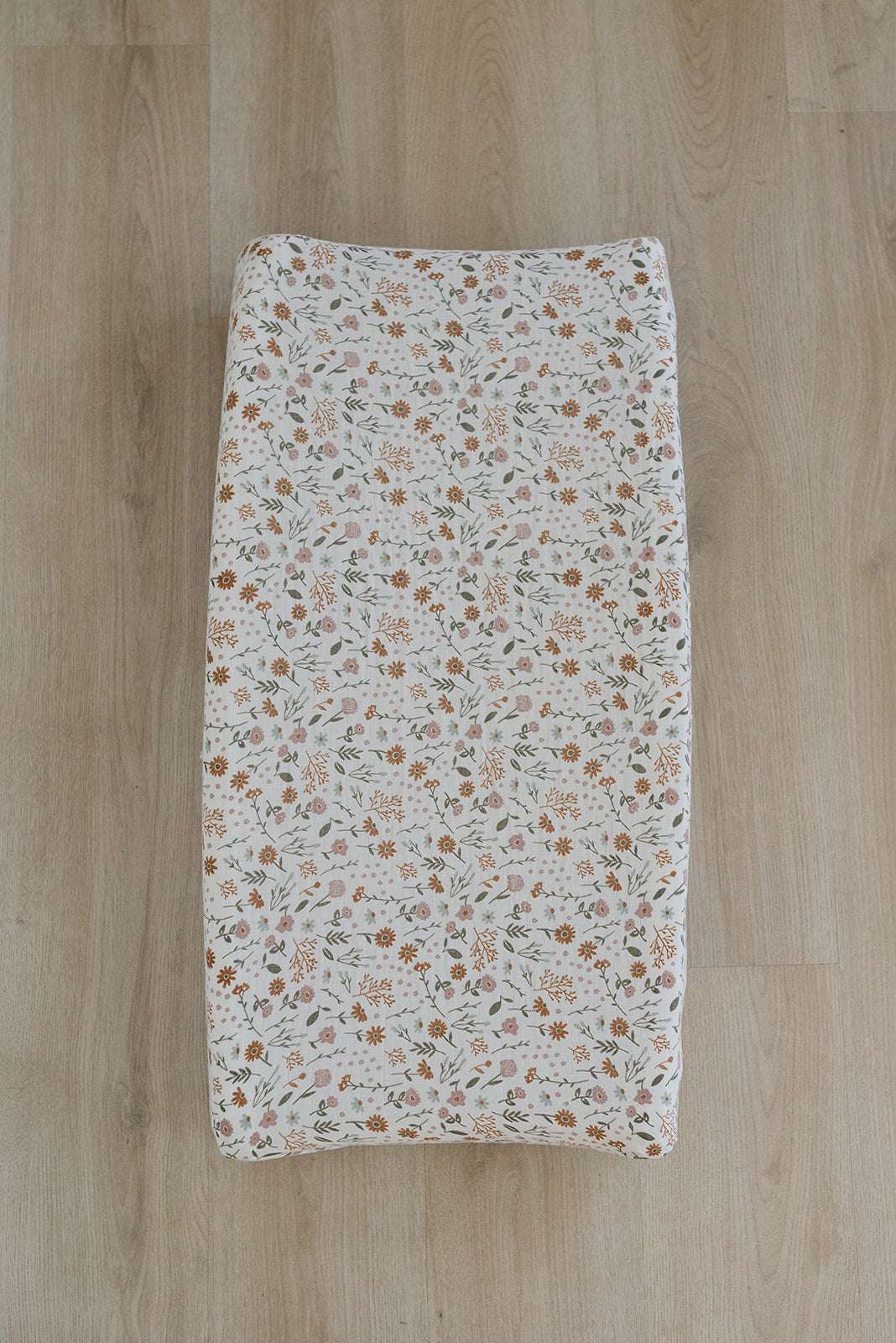 Meadow Floral Muslin Changing Pad Cover Milk & Baby