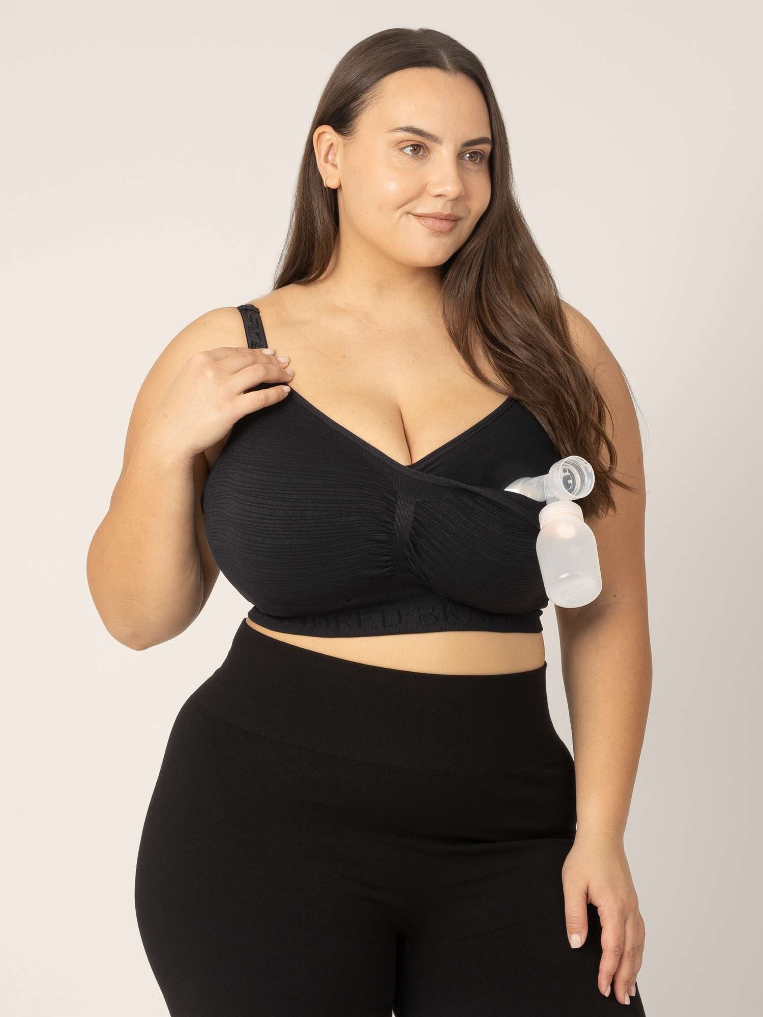 Sublime® Hands-Free Pumping & Nursing Bra | Black Milk & Baby