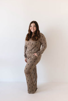 Brown & Black Lightning Bolt | Women's Bamboo Pajamas | Milk & Baby