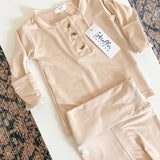 Top and Bottom Outfit Set (Newborn-12 months sizes) Sand