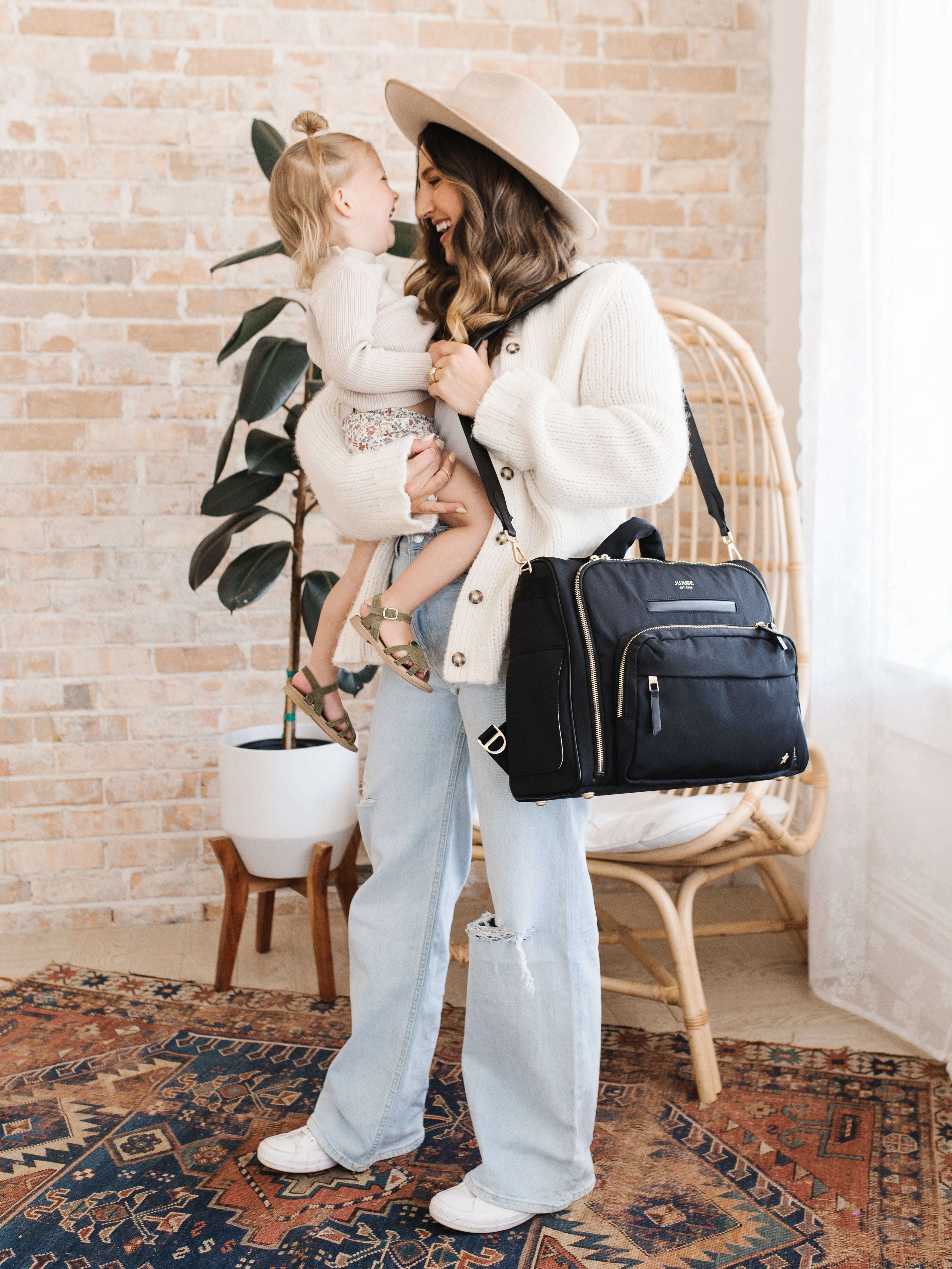 Satchel Diaper Bag | Black Milk & Baby