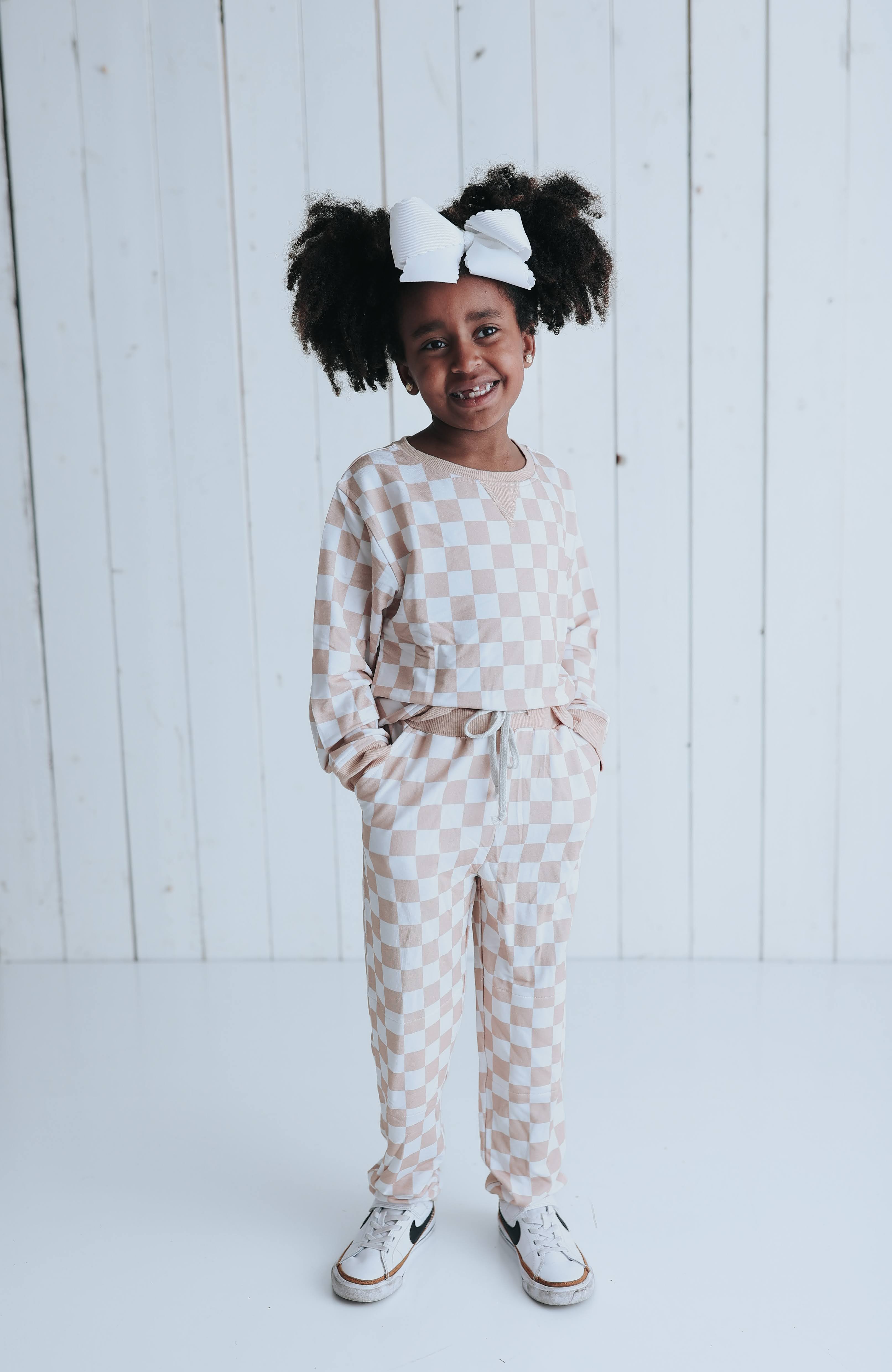 Sandy Checkers Dream Pullover Milk & Baby