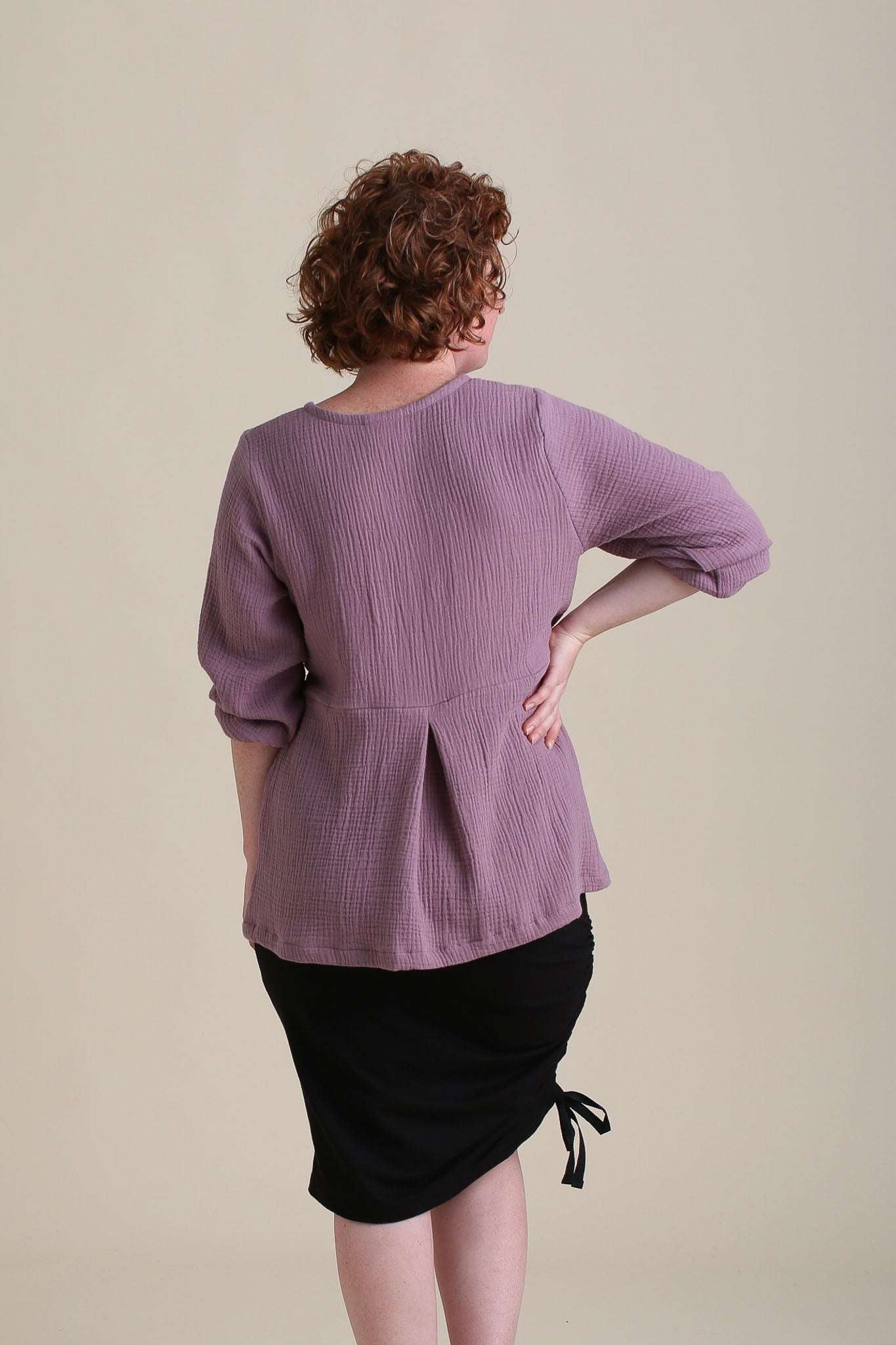 Gaia Top in Lavender | Nursing Friendly Milk & Baby