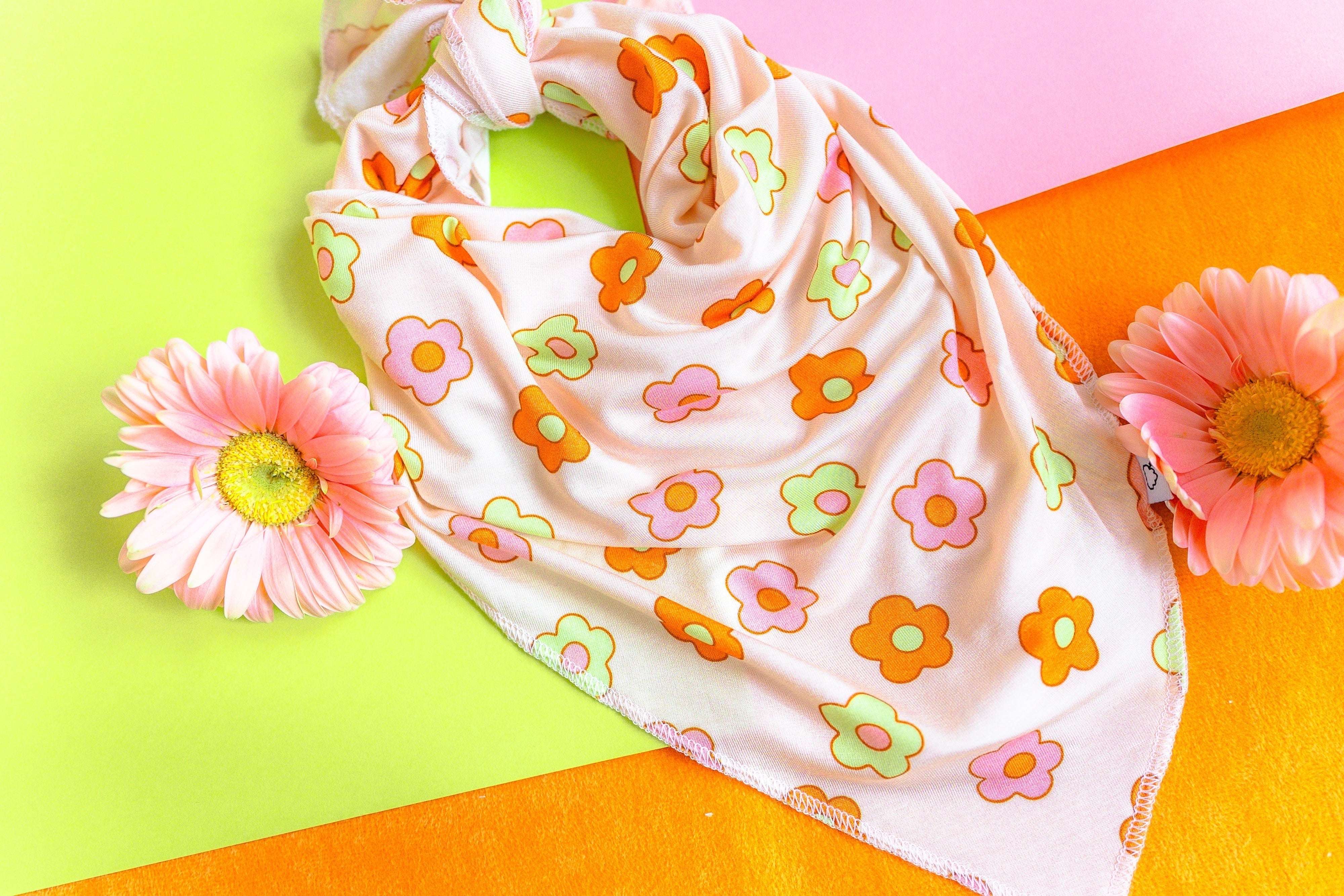 Feel'n Flowerful Dream Dog Bandana Milk & Baby