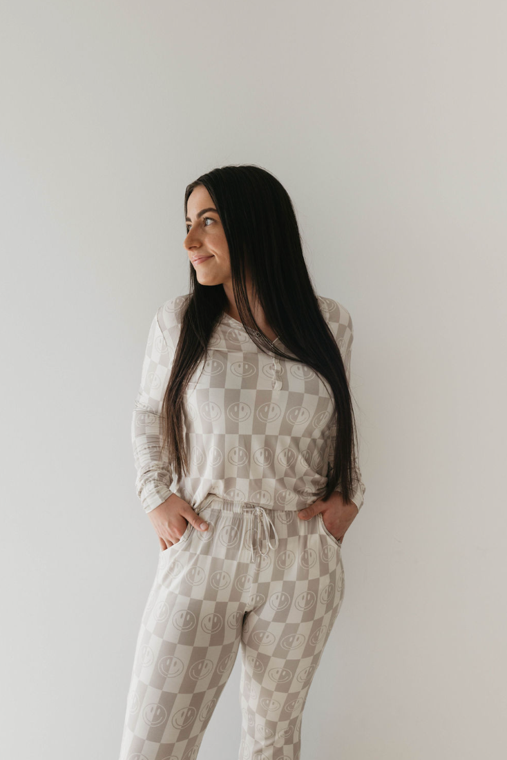 Women's Bamboo Pajamas | Smile Checkerboard