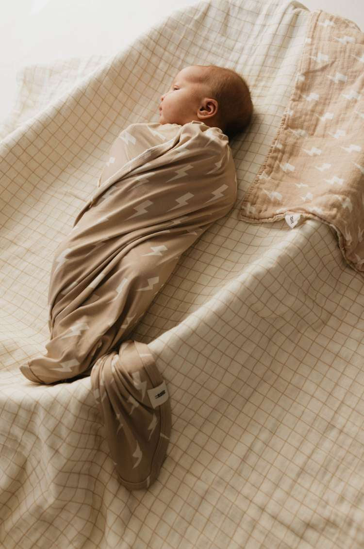 Tan & Cream Lightning Bolt | Bamboo Swaddle | Milk & Baby 