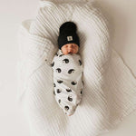 Black & White Yin Yang | Bamboo Infant Swaddle Milk & Baby