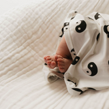 Bamboo Swaddle | Black & White Yin Yang