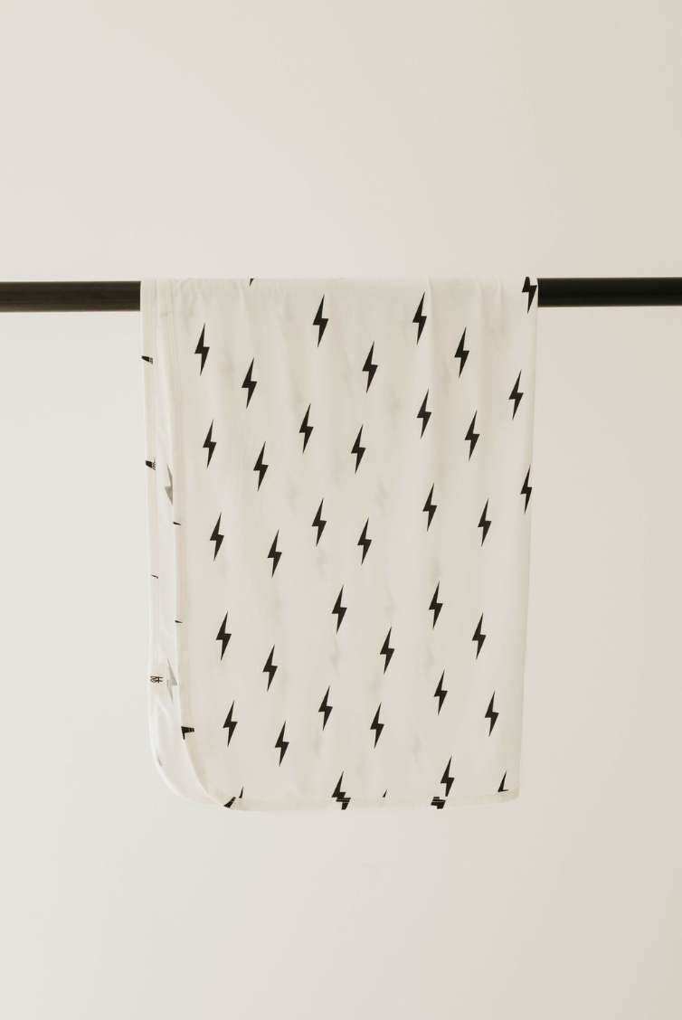 White & Black Lightning Bolt | Bamboo Swaddle Milk & Baby