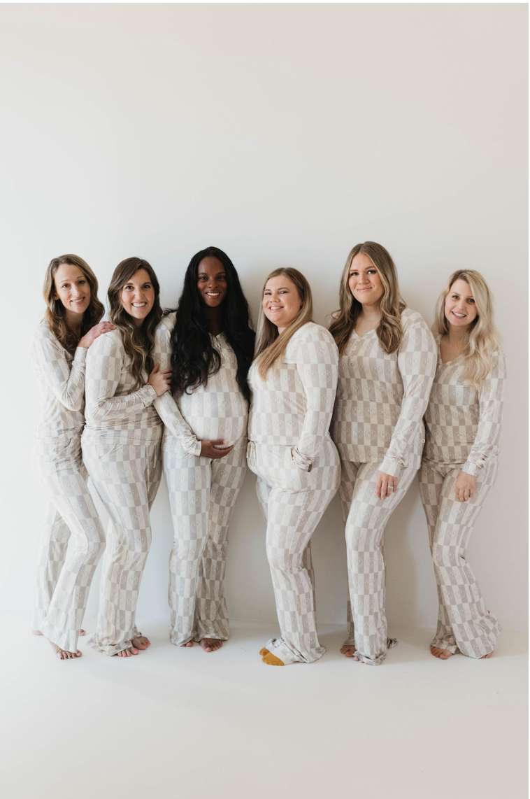 Smile Checkerboard | Women's Bamboo Pajamas Milk & Baby