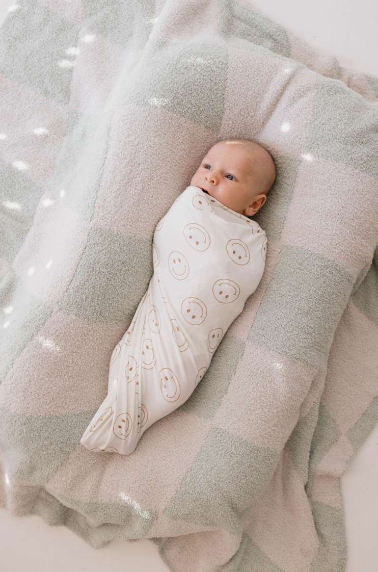 Just Smile | Bamboo Swaddle Milk & Baby