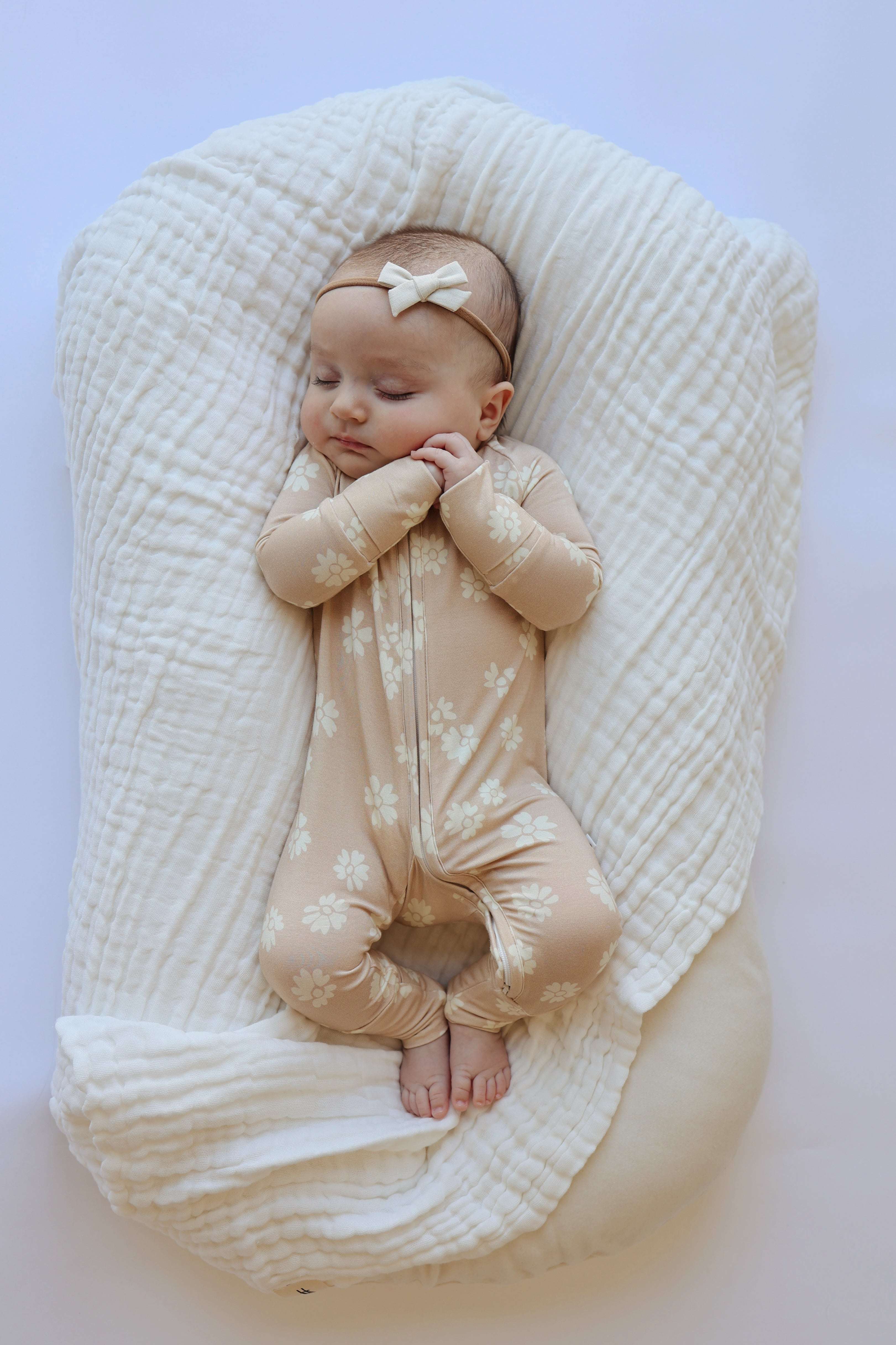 Lazy Daisy | Bamboo Zip Pajamas Milk & Baby