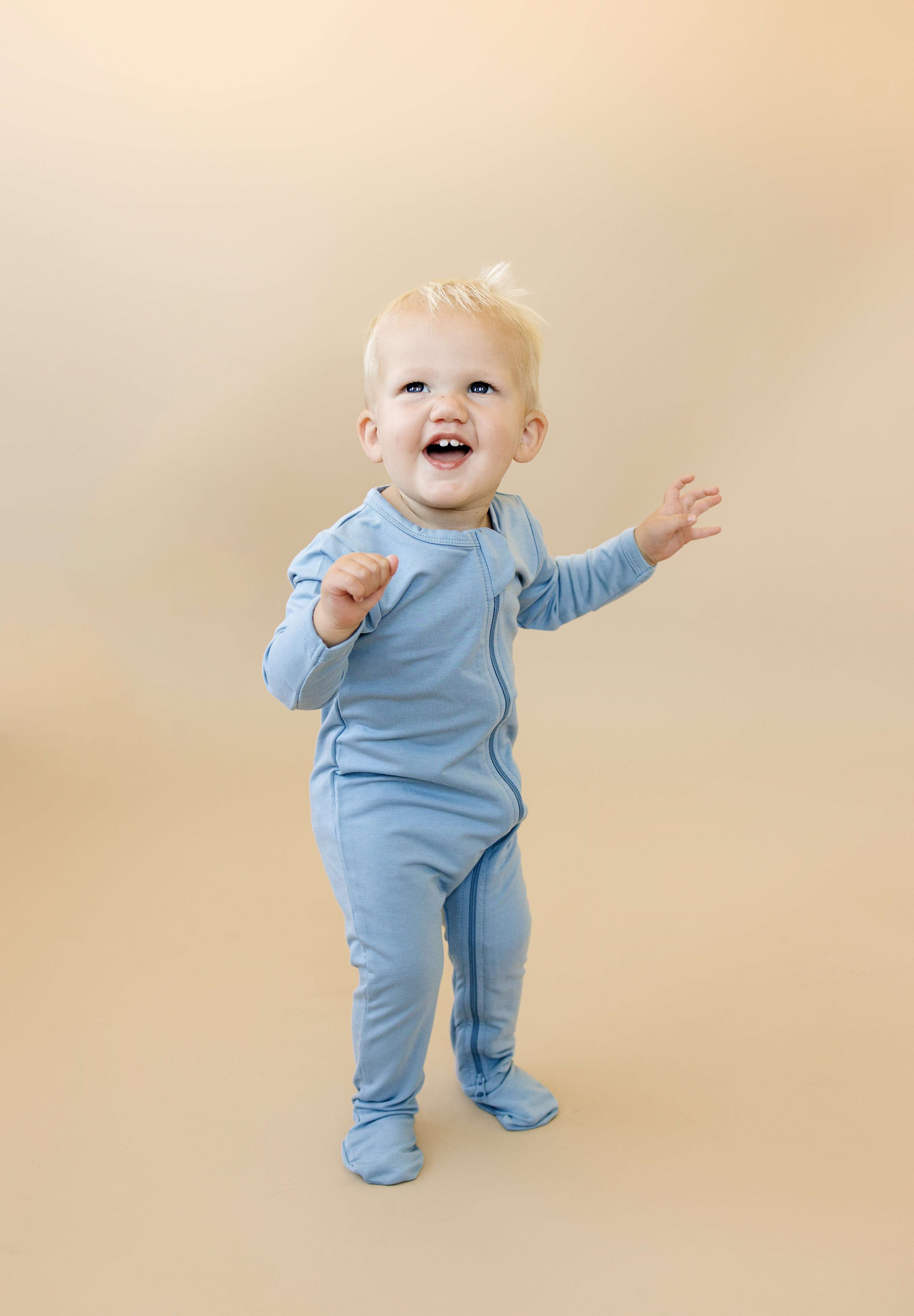 Bamboo Footed Zippy Romper Milk & Baby