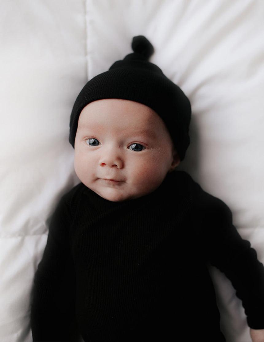 Black Ribbed Knotted Newborn Gown Set - Milk & Baby 