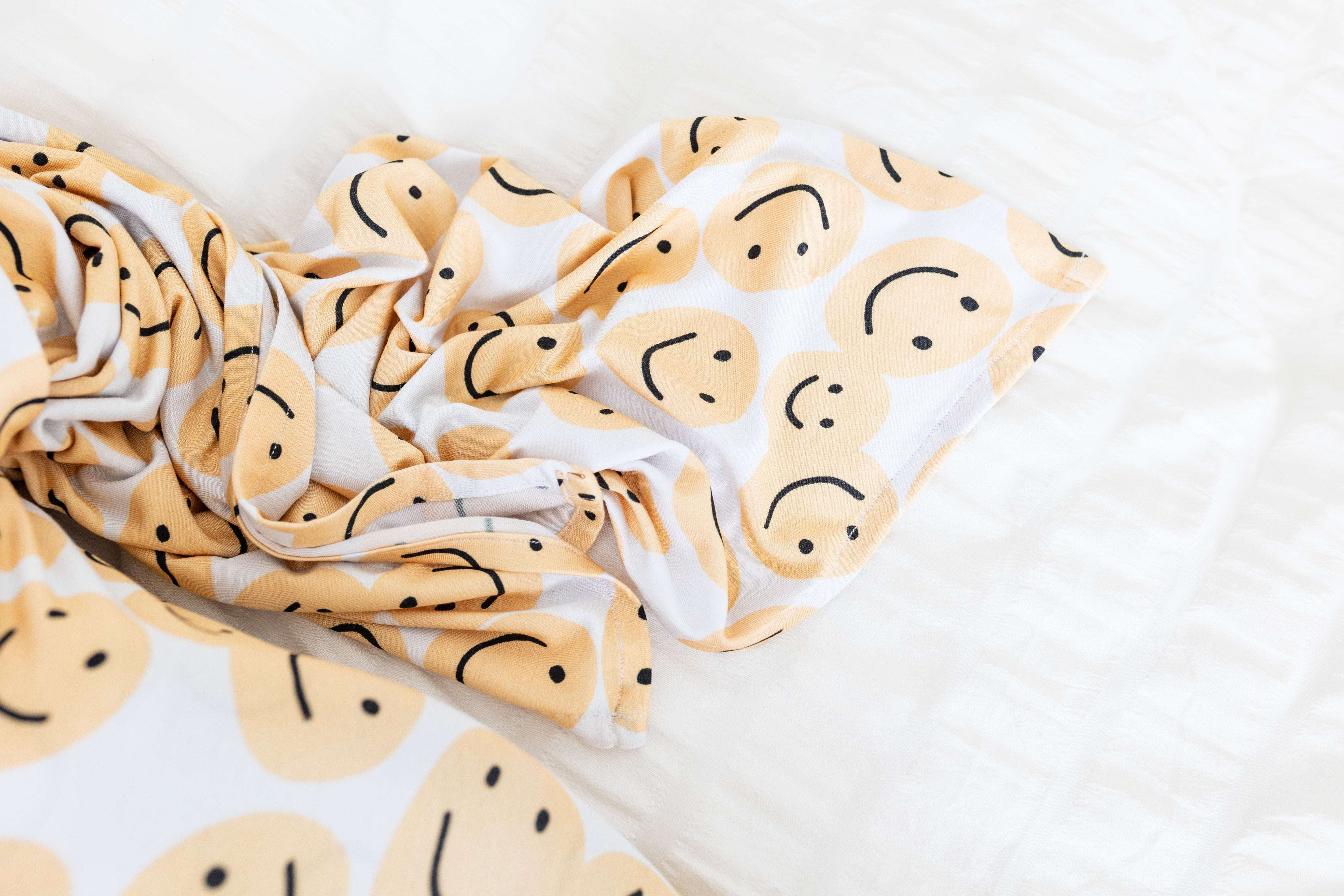 Happy Face Swaddle | Milk & Baby 