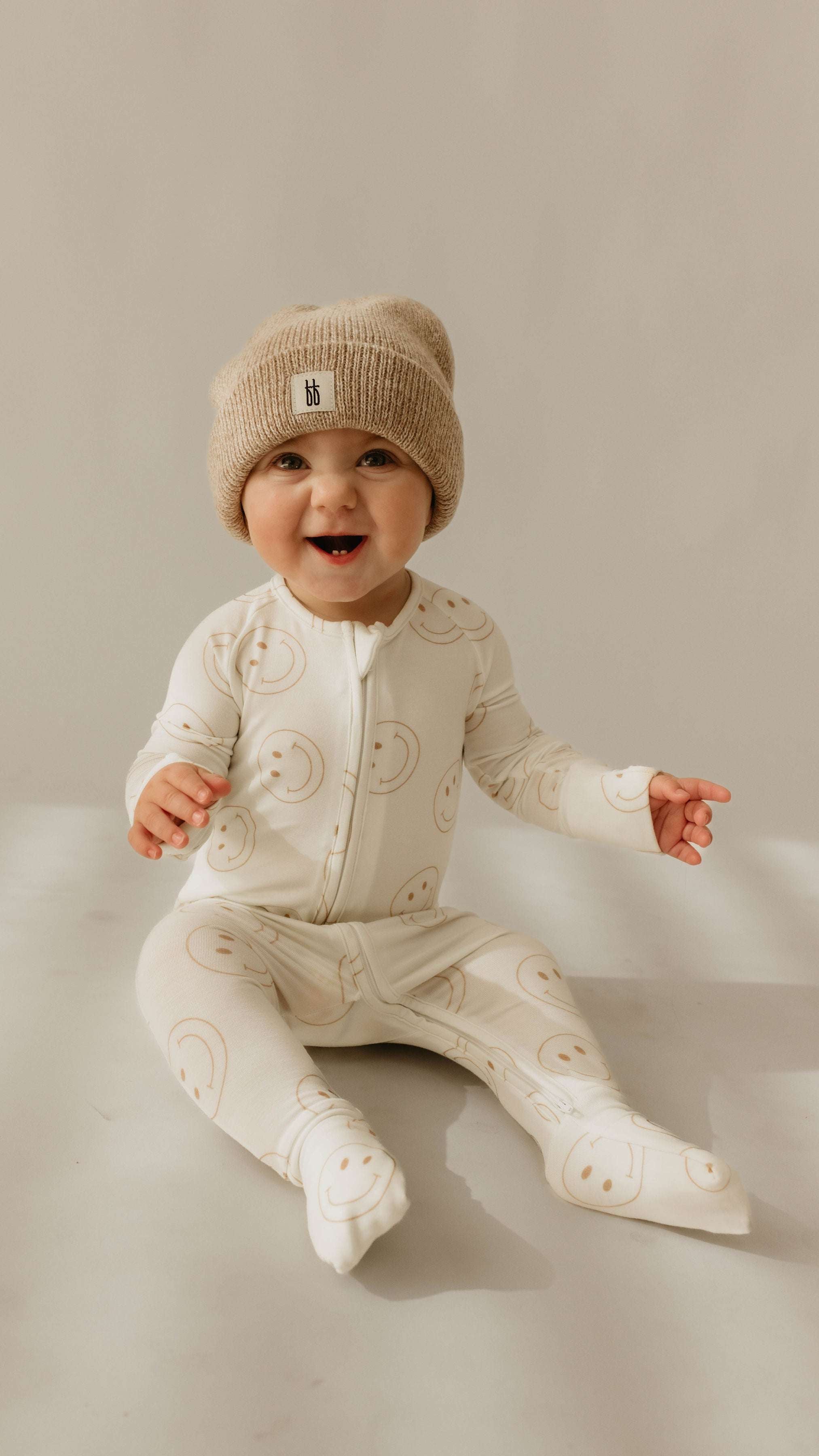 Just Smile | Bamboo Zip Pajamas Milk & Baby