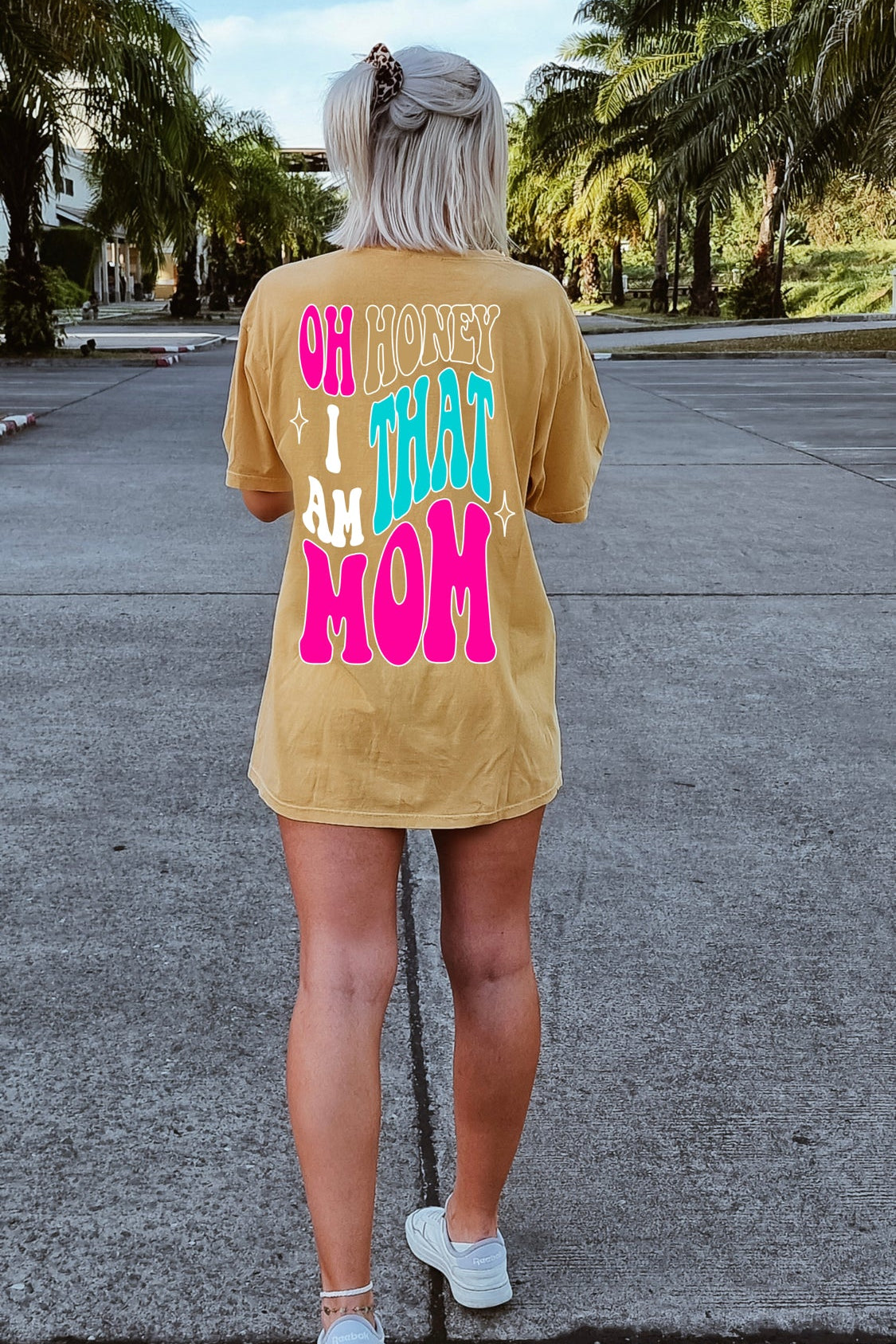 That Mom Graphic Tee